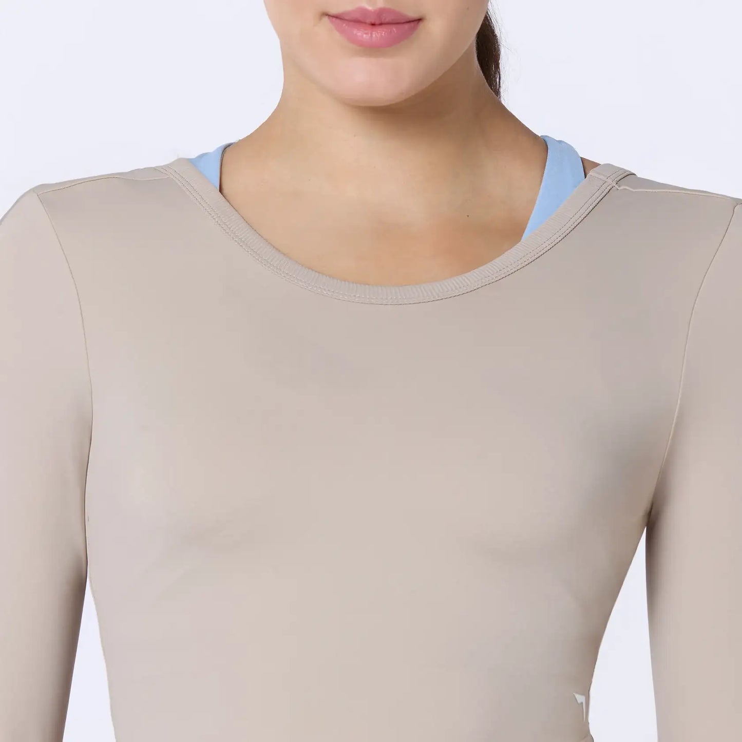 توب ايسينشال  واريور 2.0 - ترابي