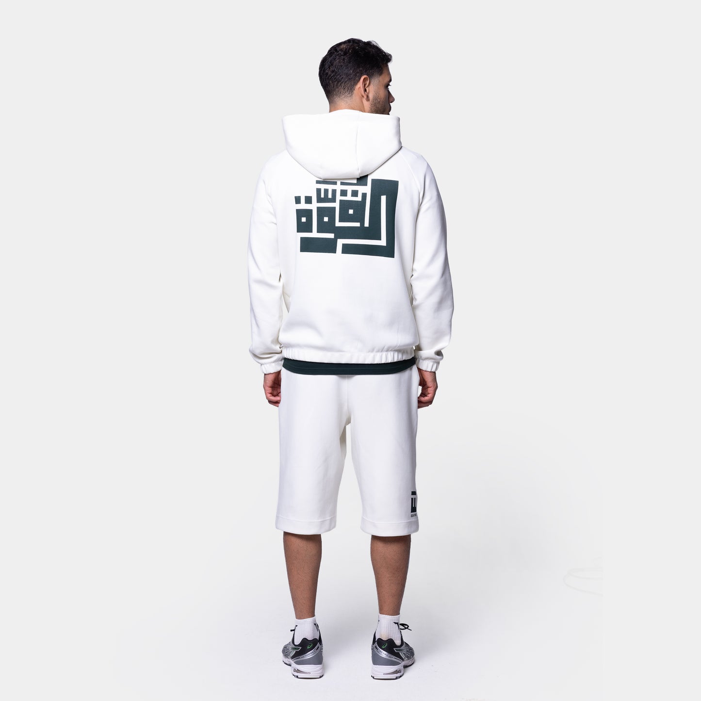 هودي سكوات وولف x إبراهيم زكي - أبيض