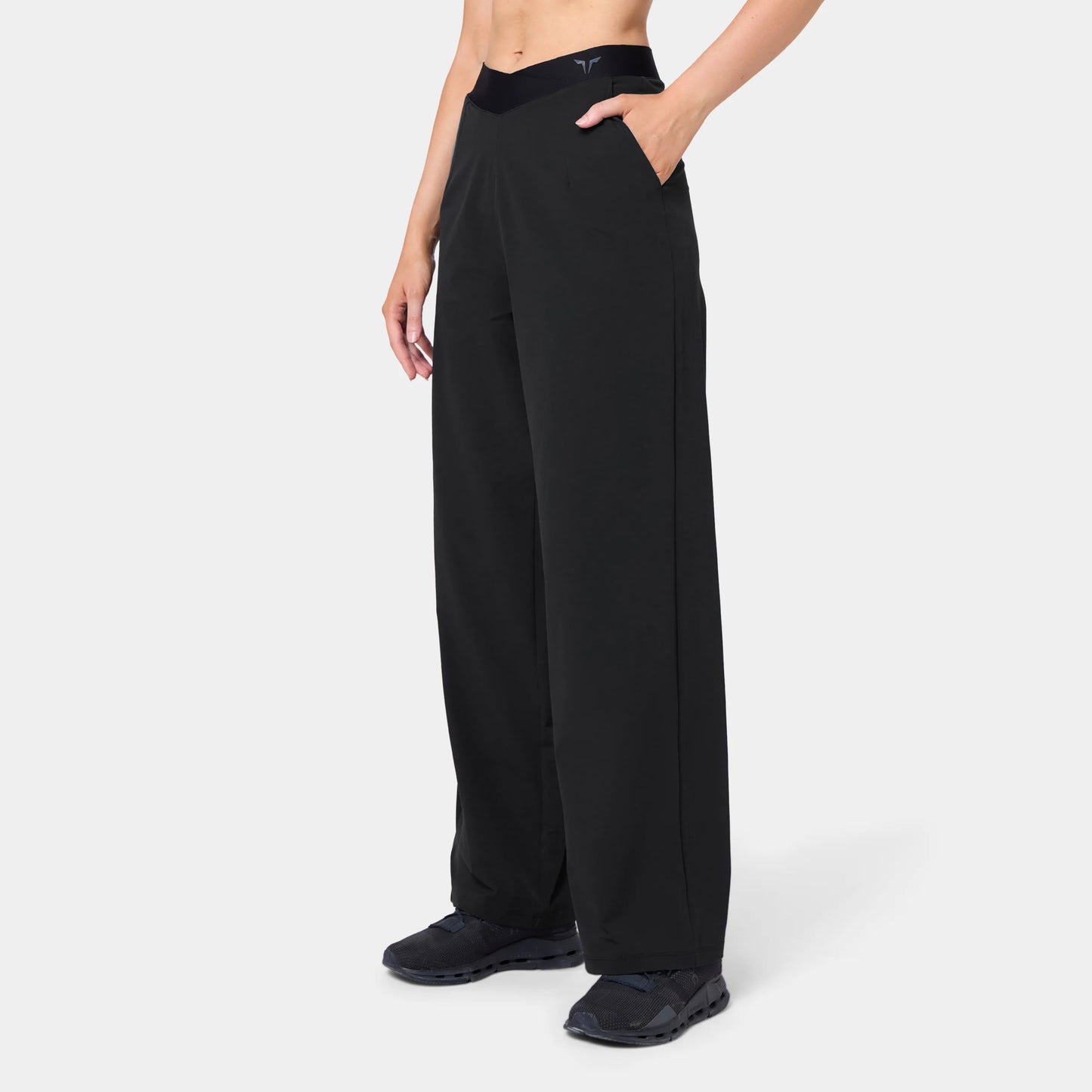 طقم كور ووفن - أسود