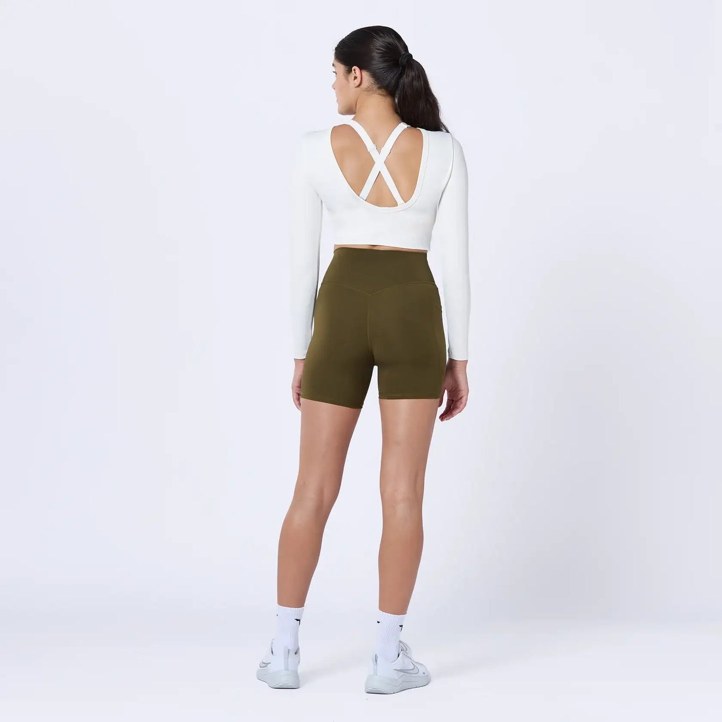 توب ايسينشال  واريور 2.0 - أبيض لؤلؤي