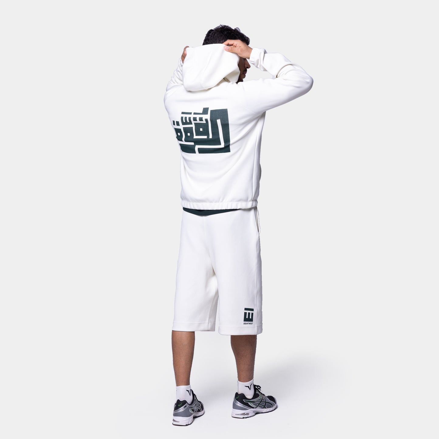 هودي سكوات وولف x إبراهيم زكي - أبيض