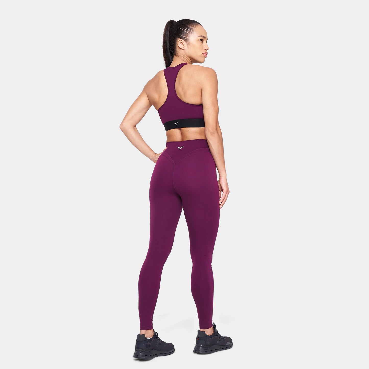 حمالة صدر ريسرباك بشعار - كرزي داكن