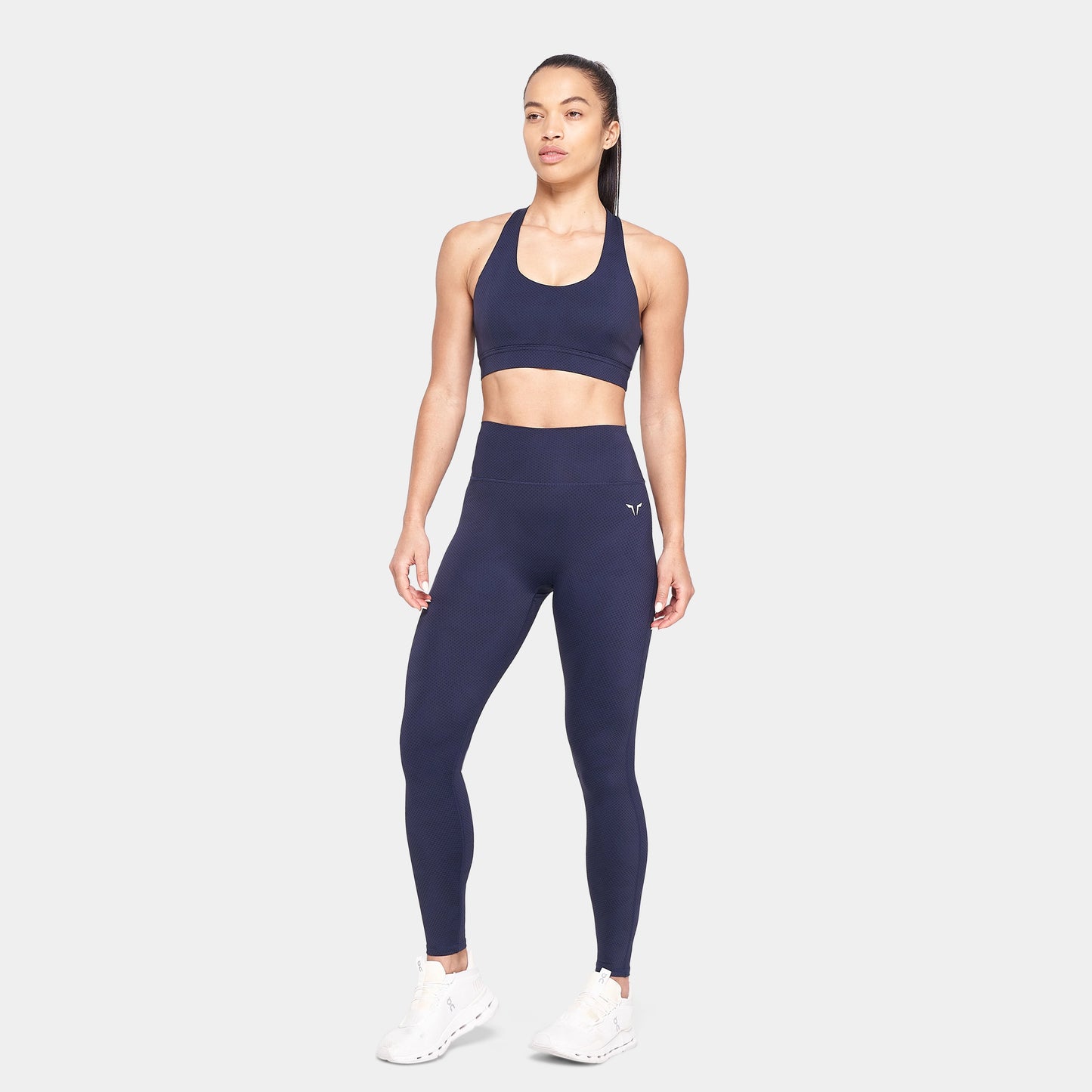 كور أجايل أ سي تي 27 انش ليقينز 2.0 - طبعة كحلي و أزرق كلاسيكي