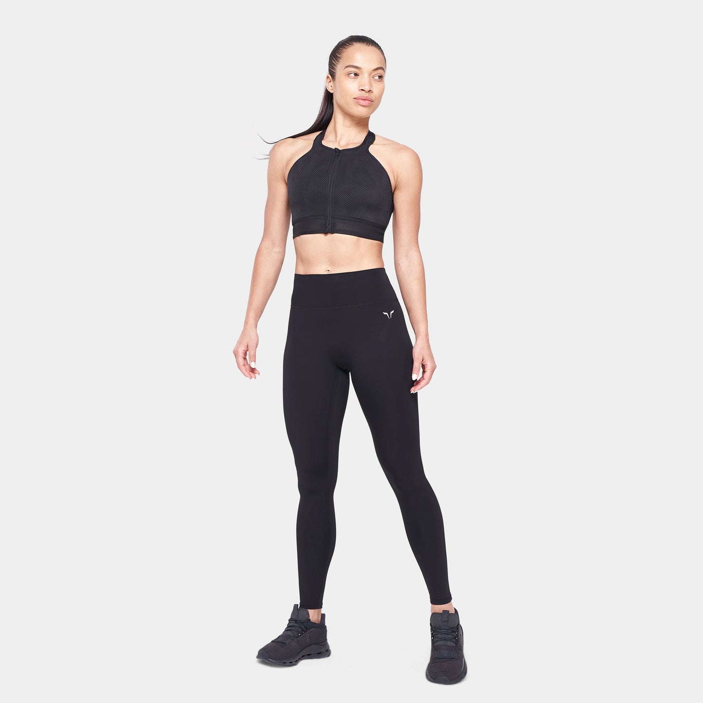 أنتيمد حمالة صدر بسحاب- طبعة أسود ورصاصي