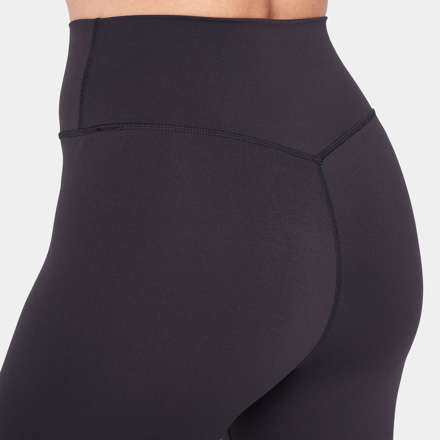 ليقينز بدرزات بارزة 27" - أسود 