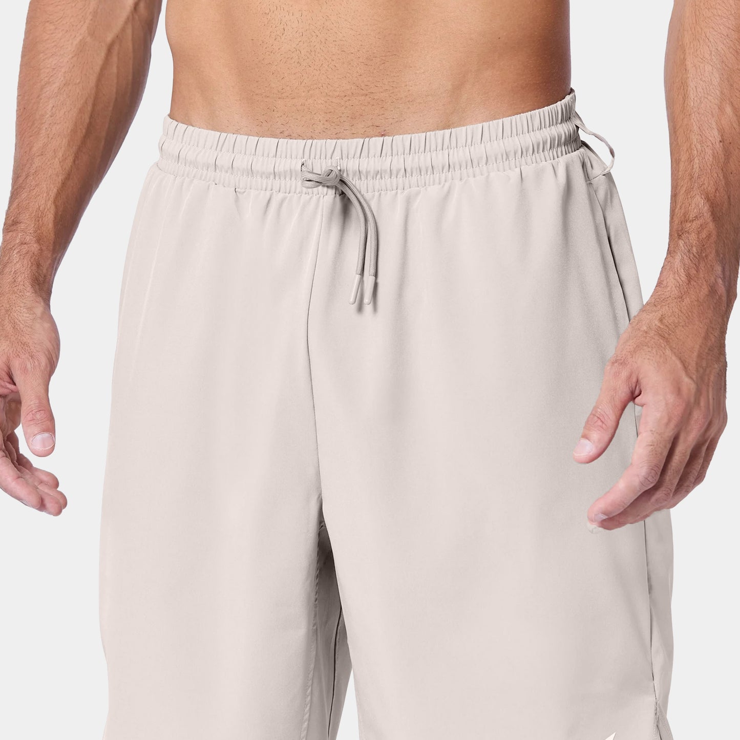 شورت فاونديشن 9"- فضي مطفي