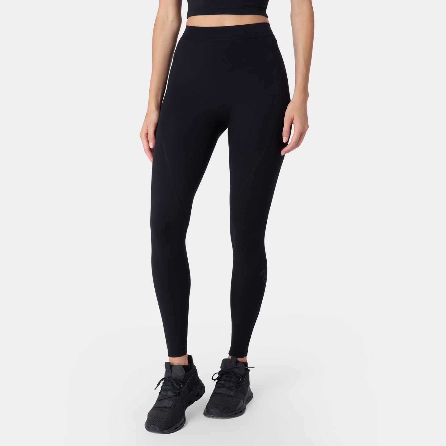 أوثنتيك ليقنز 27" - أسود