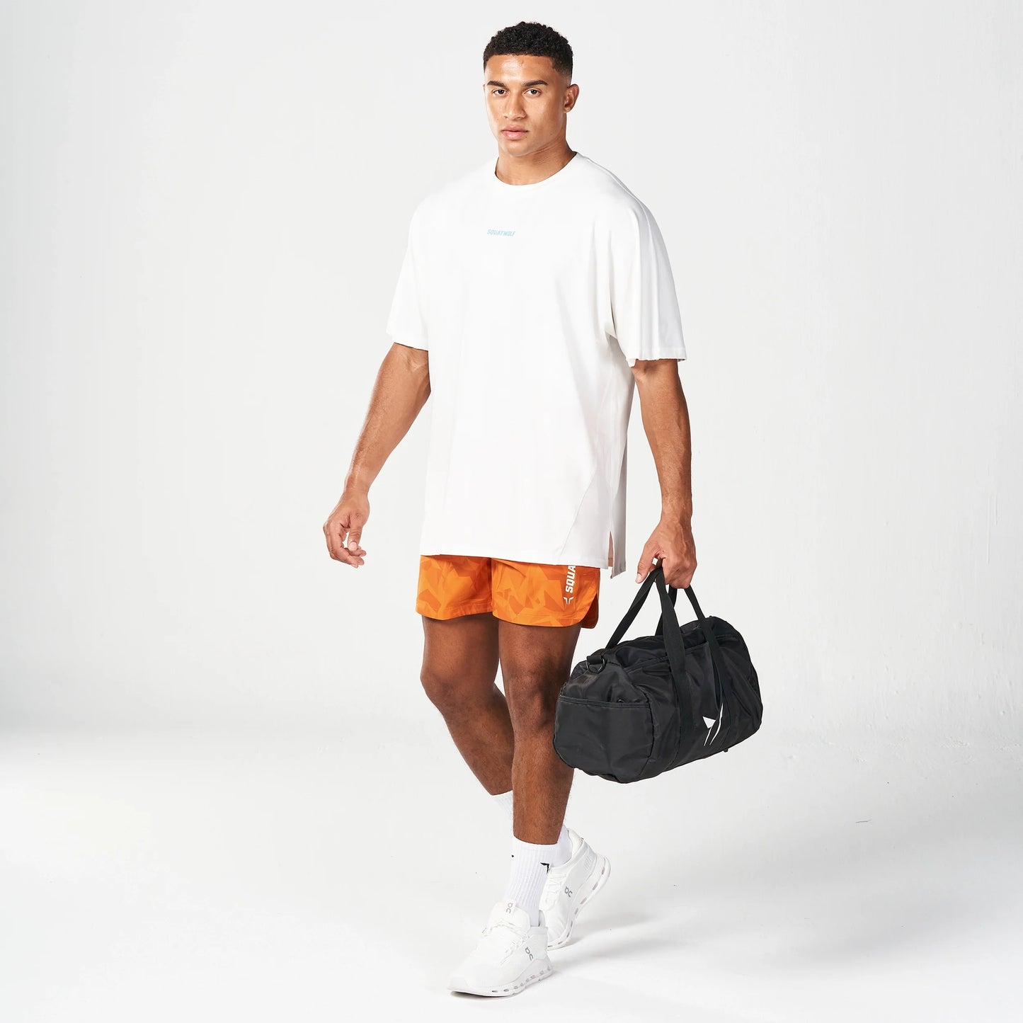 Oversized Pump Cover T-shirt Canal Blue Edition - Pearl White