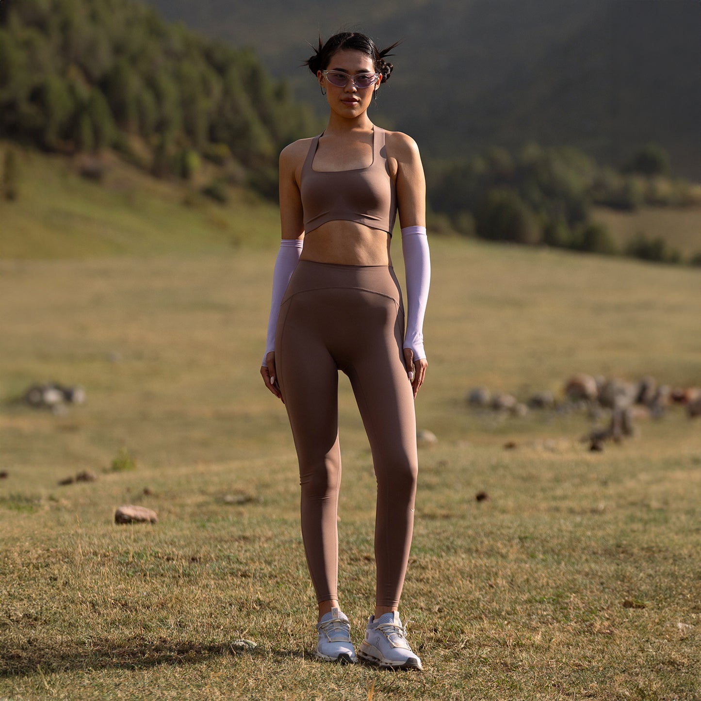 نيوتك ليقنز بيرفومانس 27" - كستنائي