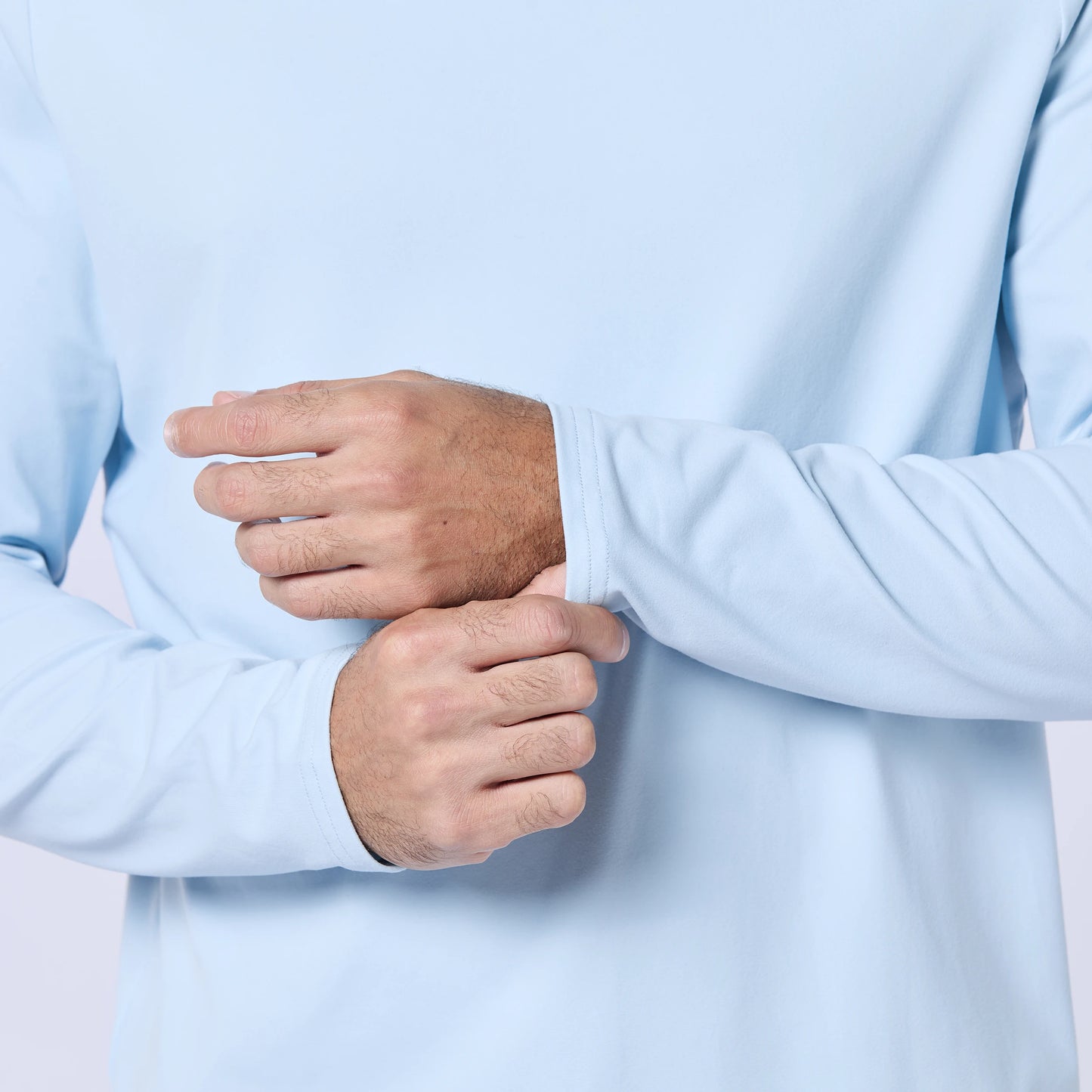 تيشرت ايسينشال اكتيف بأكمام طويلة - أزرق سماوي