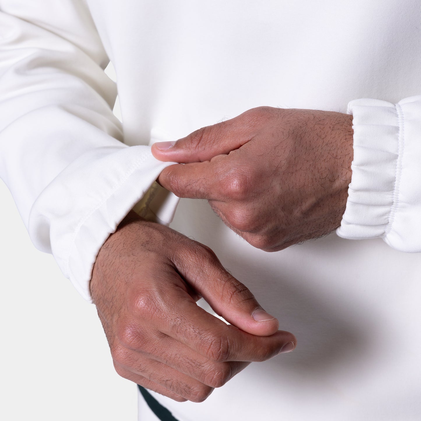 هودي سكوات وولف x إبراهيم زكي - أبيض