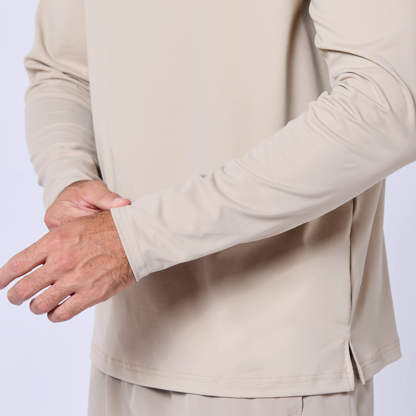  تيشرت ايسينشال اكتيف بأكمام طويلة - ترابي