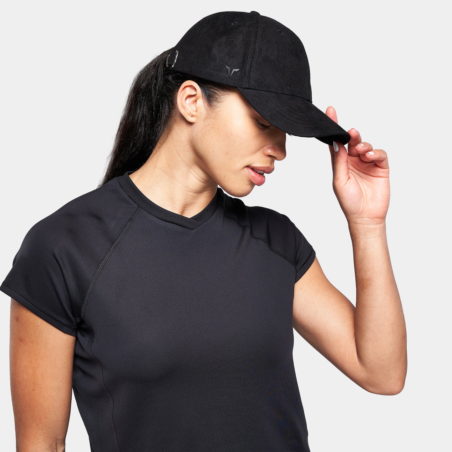 قبعة سويدي قابلة للتعديل - أسود