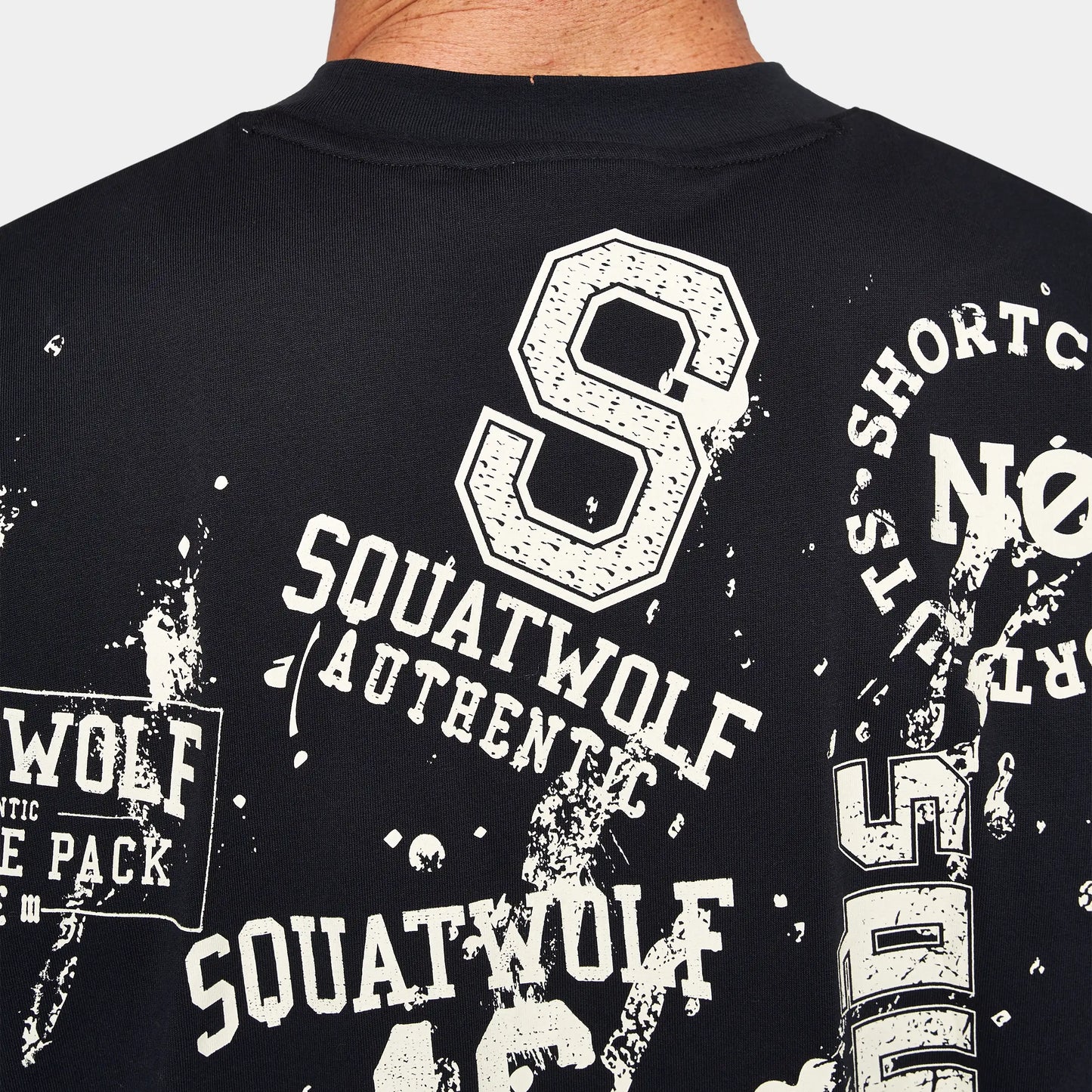 ستاي أوثنتيك تيشيرت فضفاض  - أسود