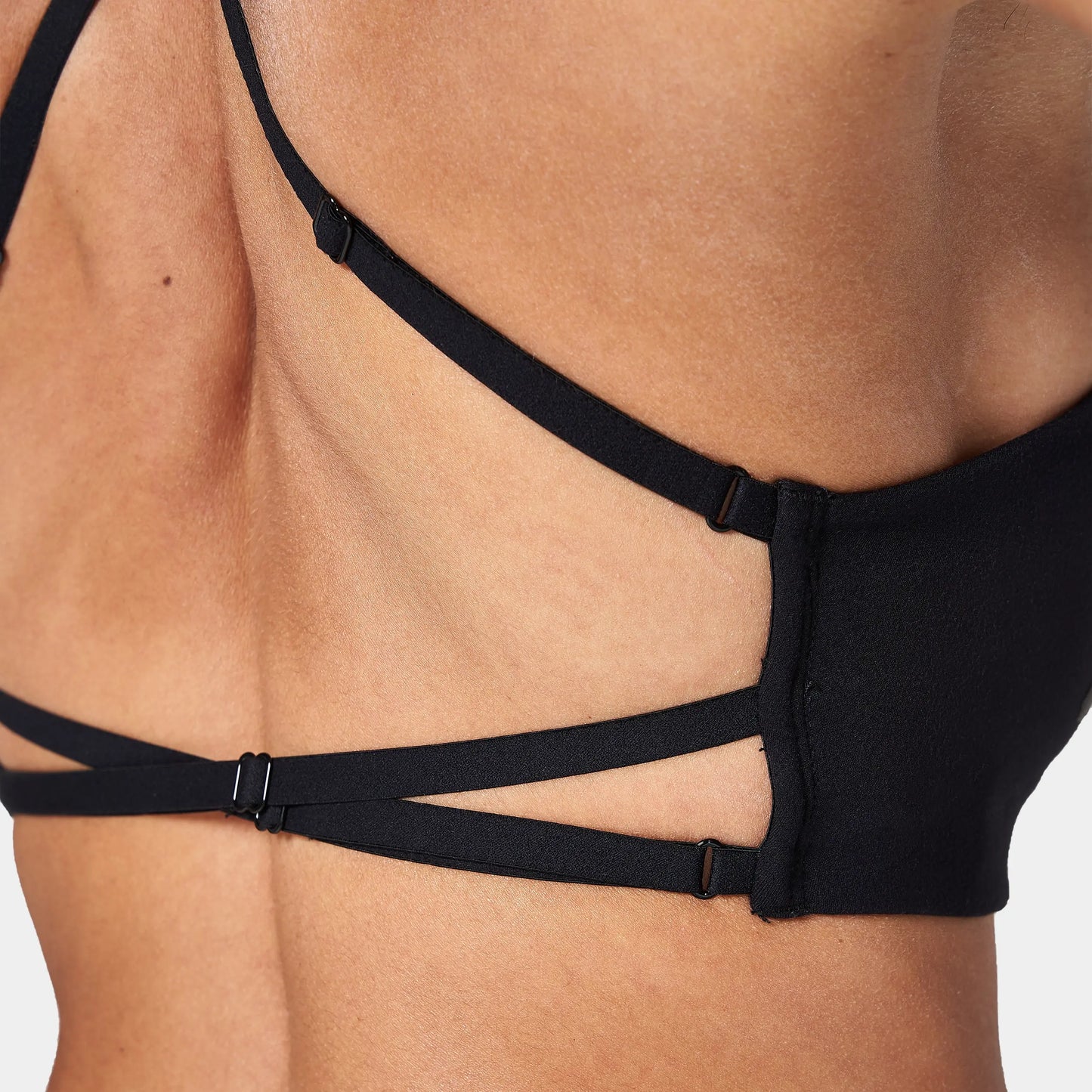 حمالة صدر بأربطة خلفية متعددة ومتقاطعة - اسود