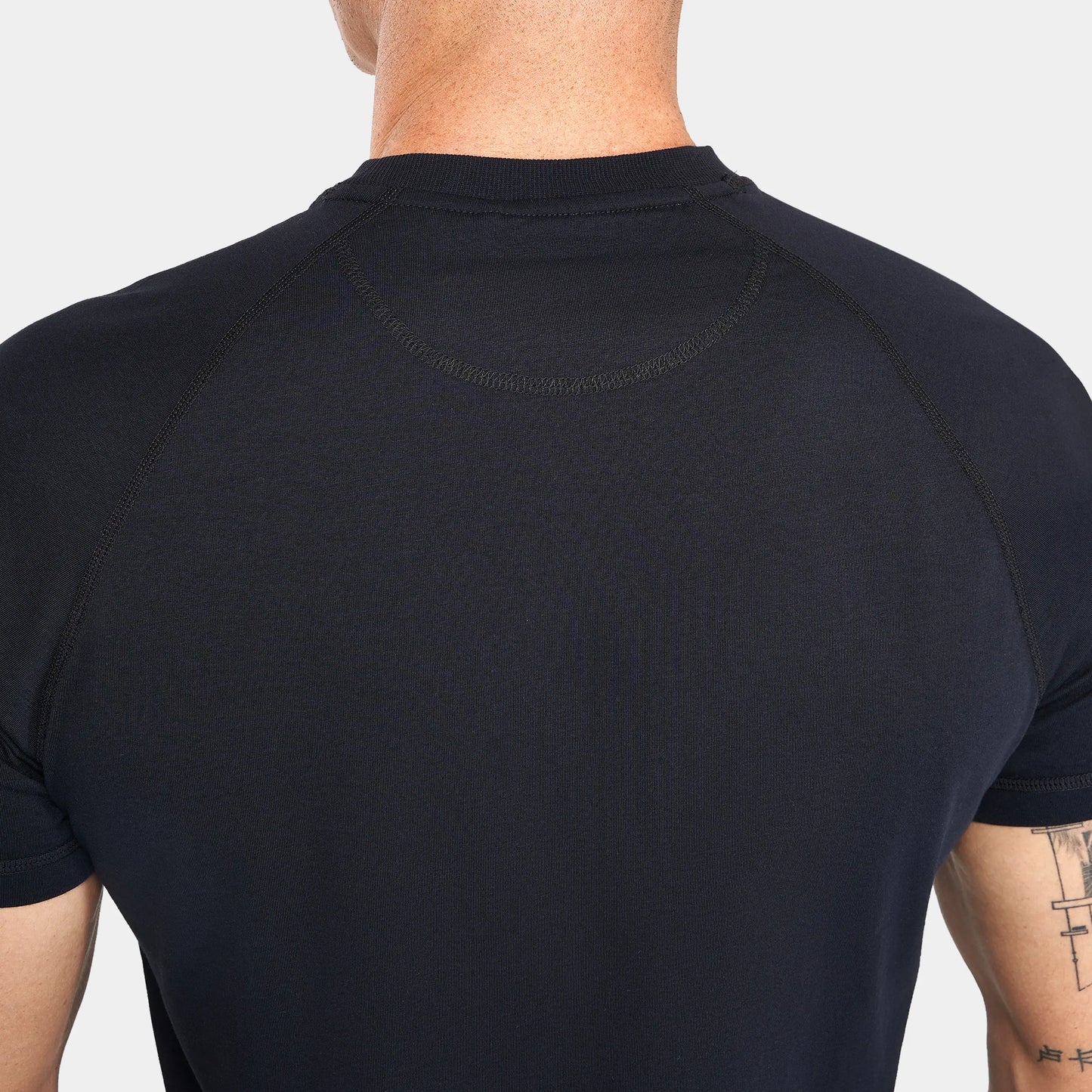 تيشيرت رغلان جرافيكي رياضي - أسود