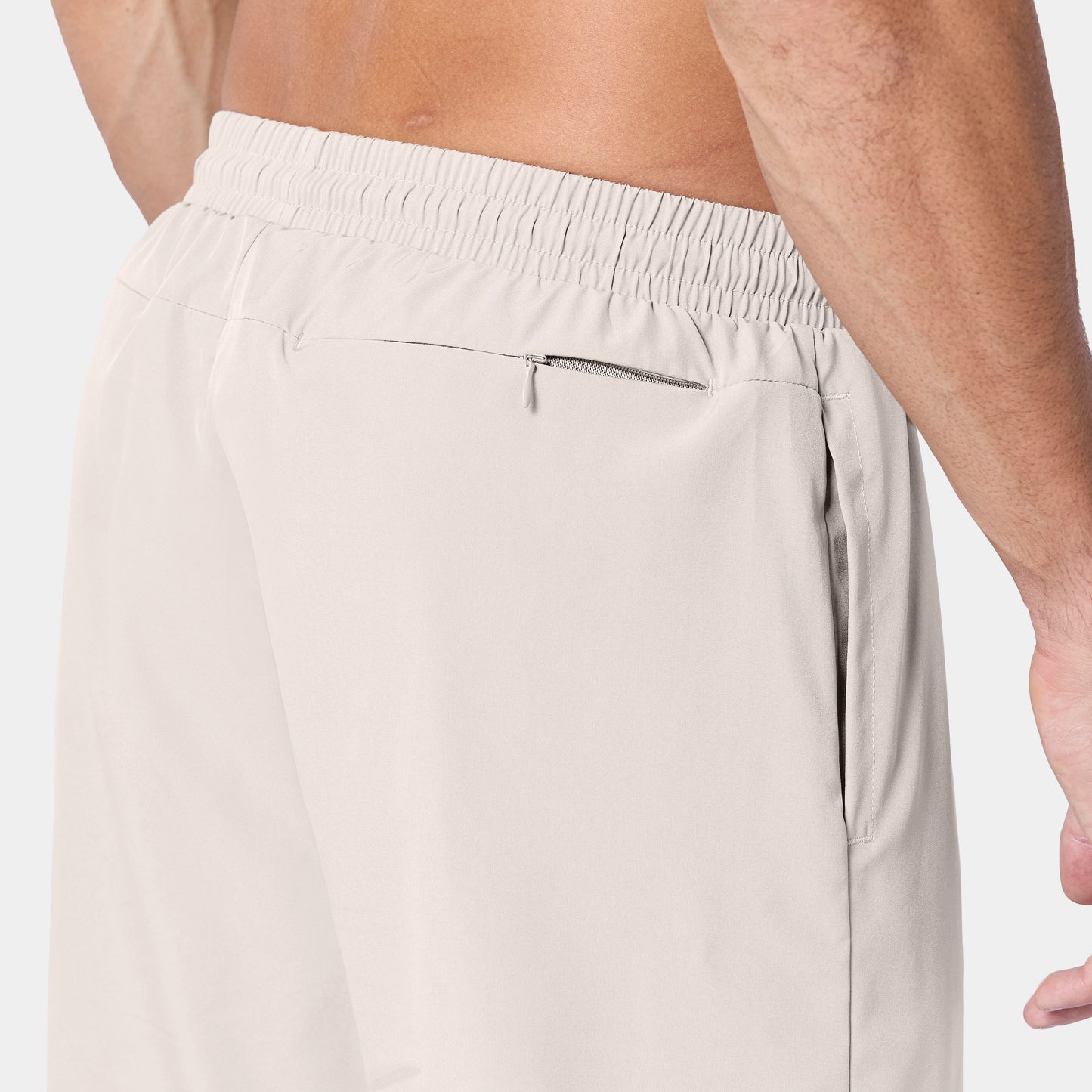 شورت فاونديشن 9"- فضي مطفي