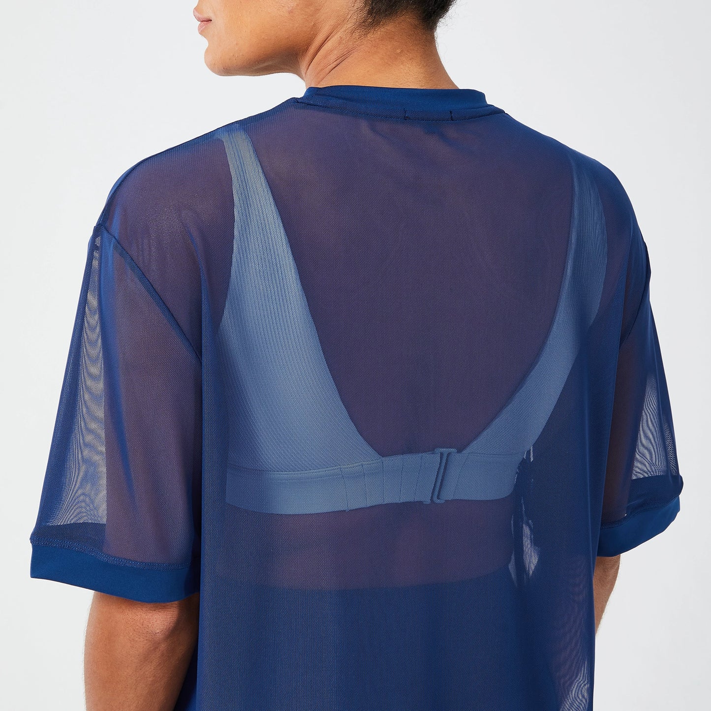 تيشيرت جليتش من قماش شبكي - ازرق داكن