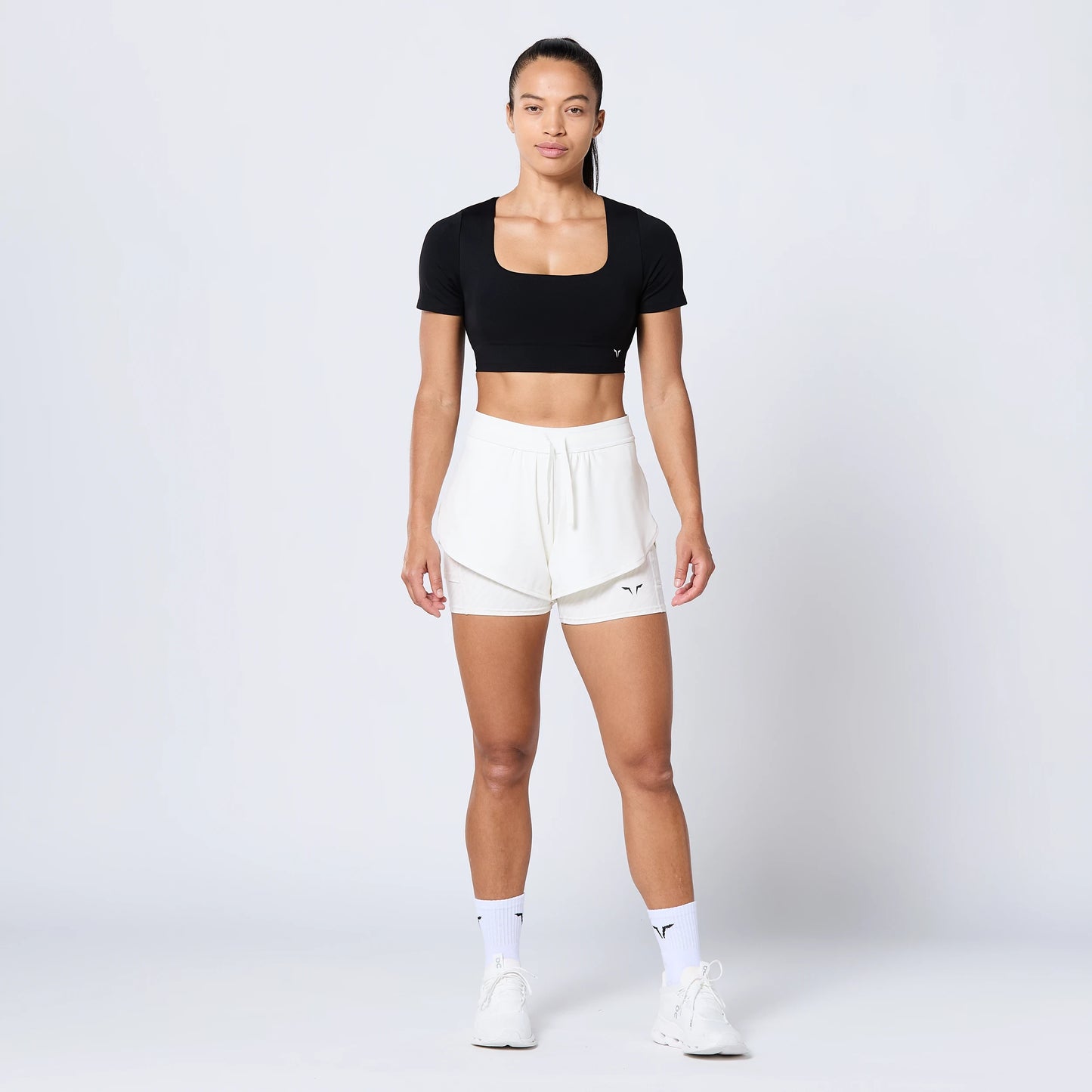 توب ضد الانزلاق مع حمالة صدر عالية التحمل - أسود