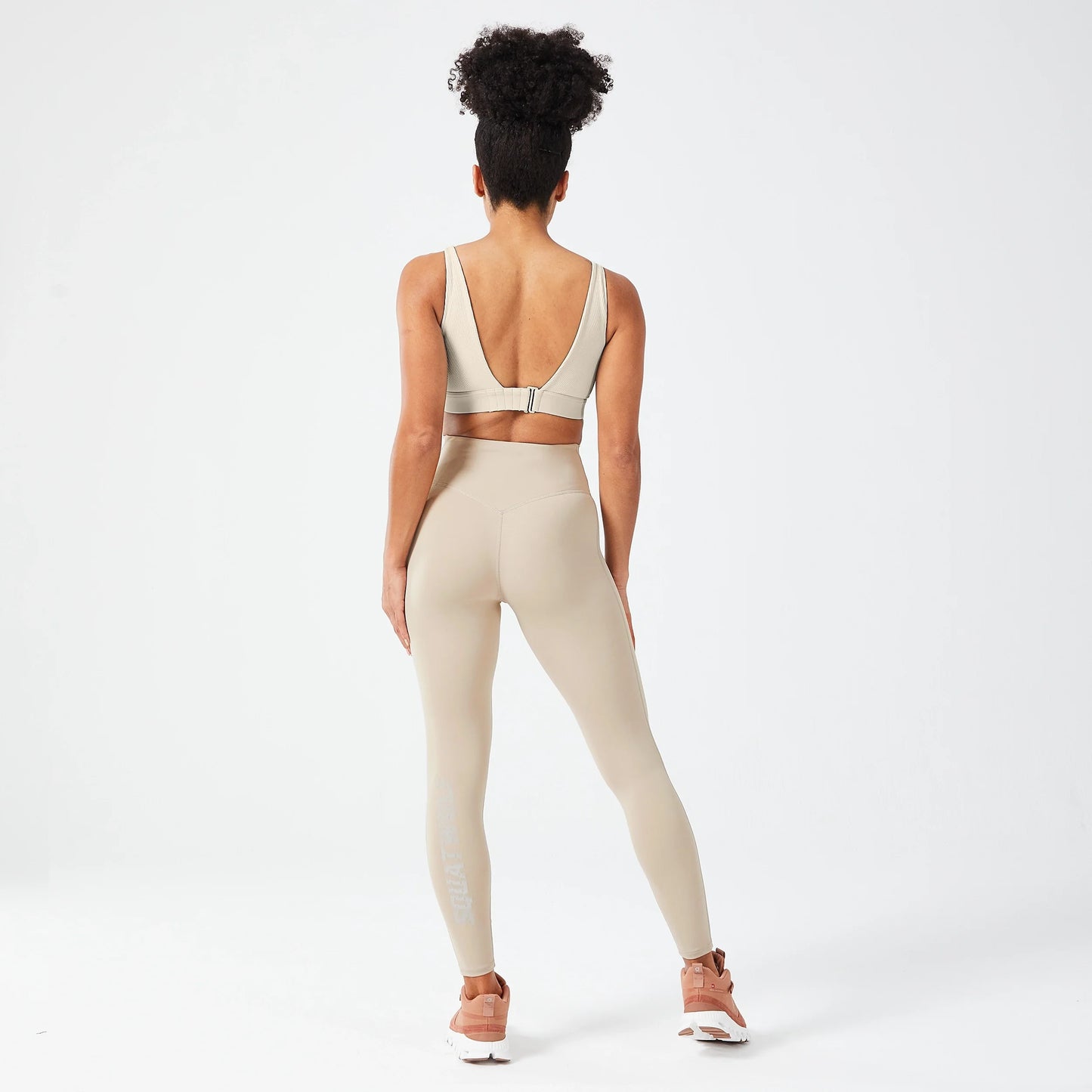 حمالة صدر كود جليتش بتصميم غير متماثل - ترابي