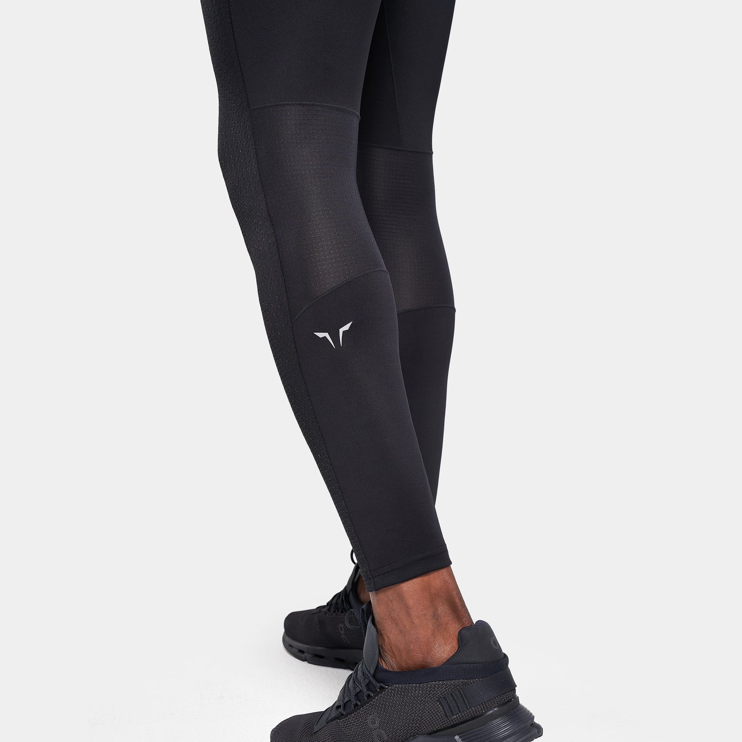 ليقنز لاب °360 ضد التمزق- أسود