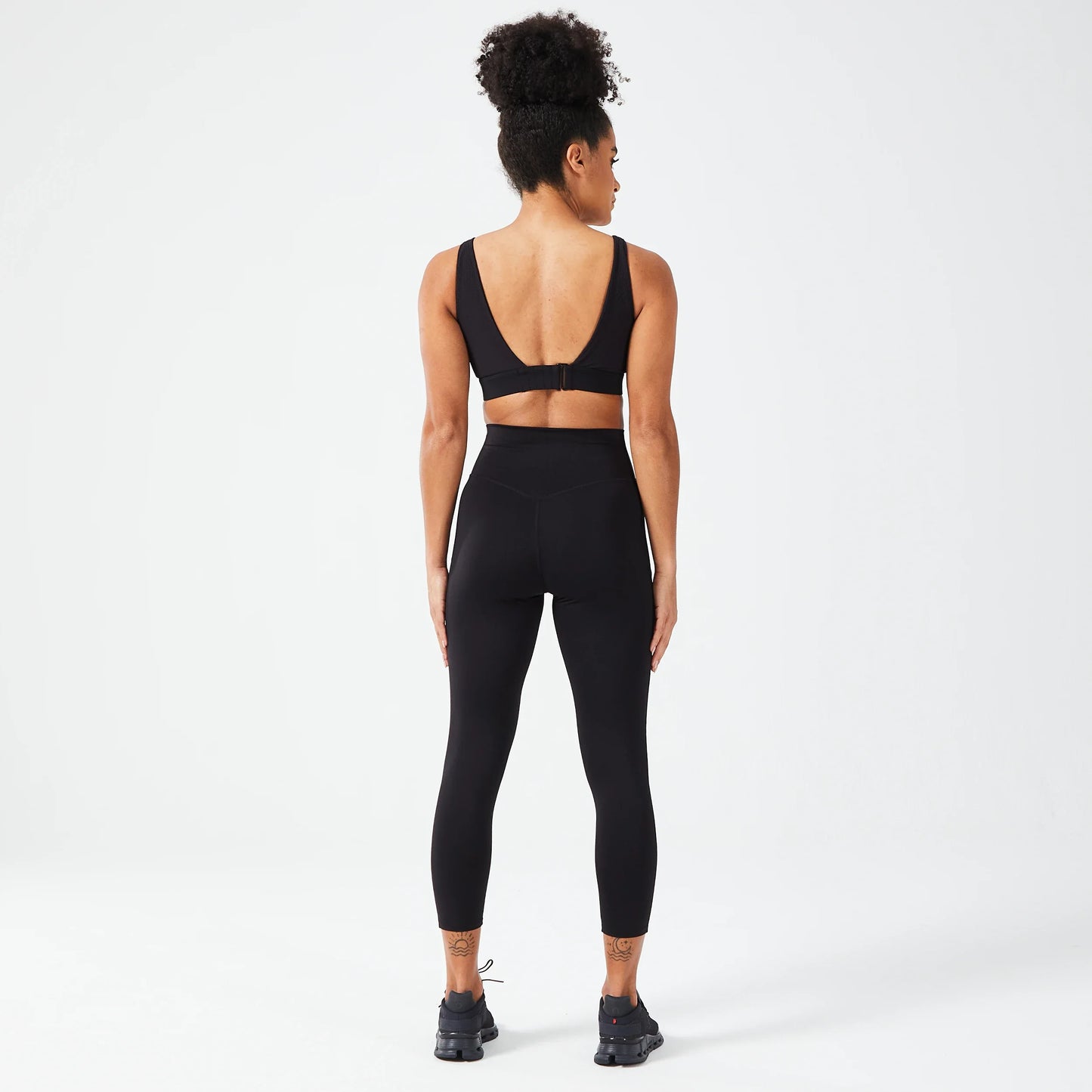 ليقنز جليتش "24 - أسود