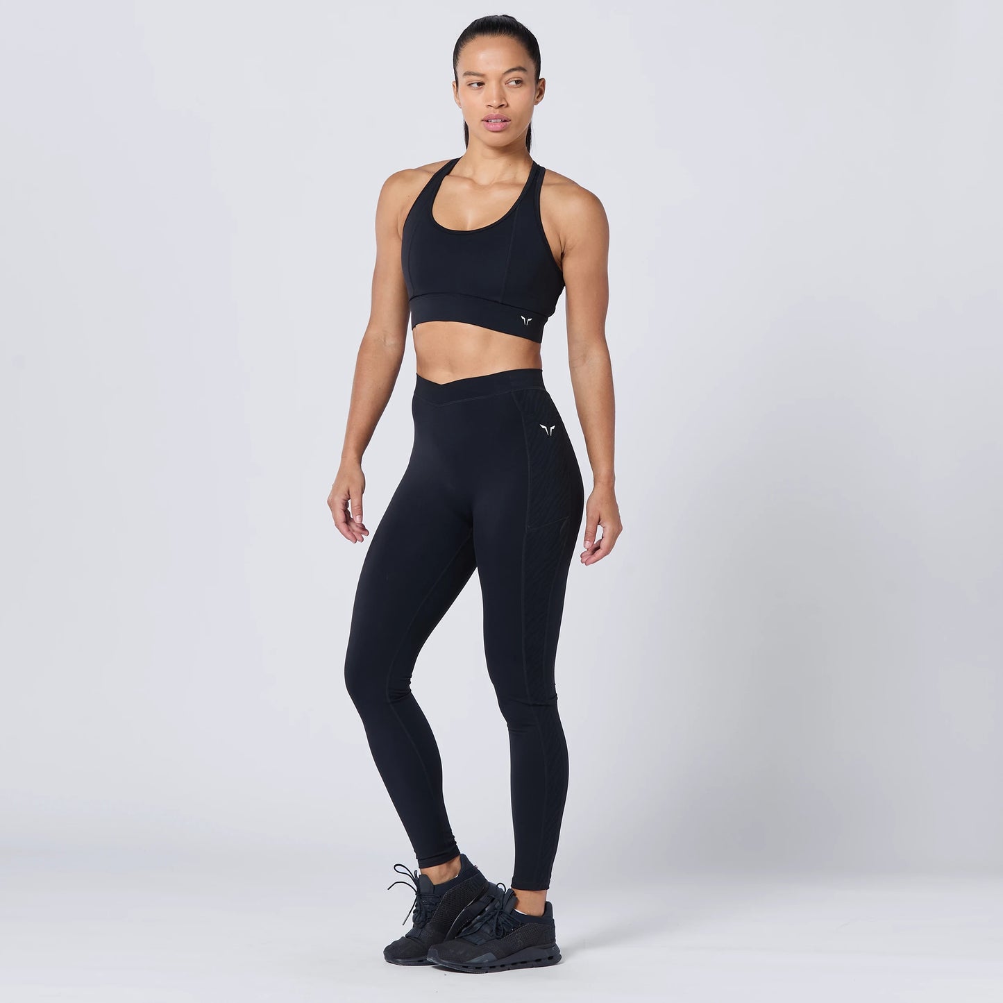 لقينز كروس اوفر 27 انش - أسود