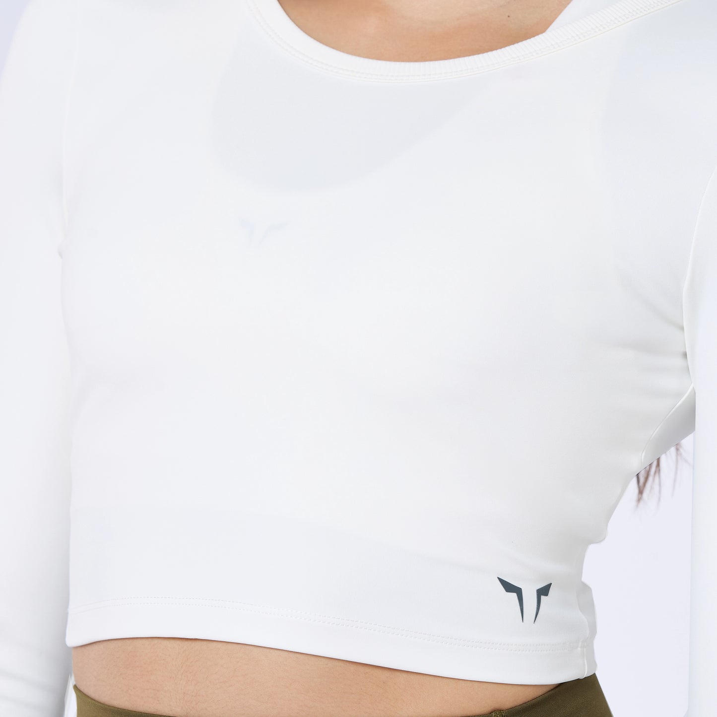 توب ايسينشال  واريور 2.0 - أبيض لؤلؤي