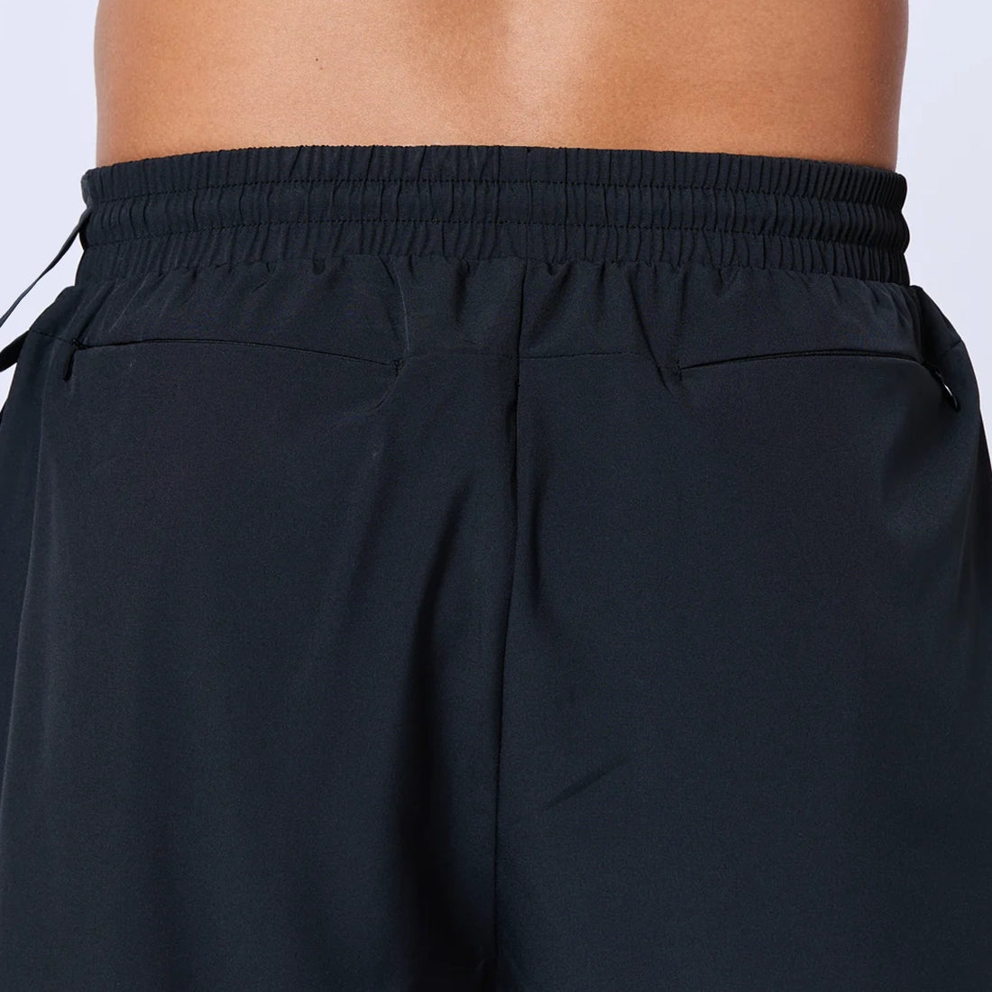 شورت فاونديشن 7"- أسود