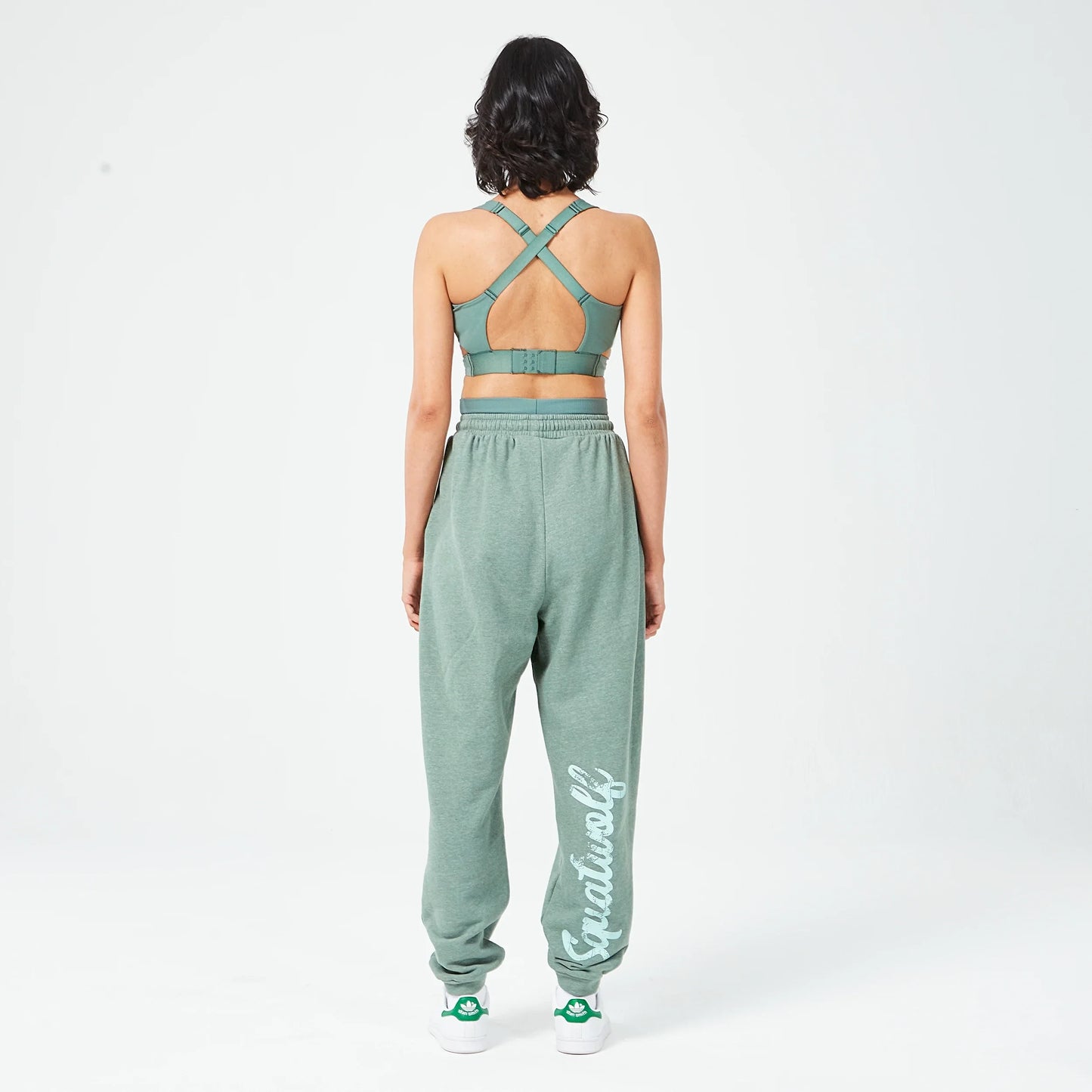 بلوزة بنمط حمالة صدر ريتروجراد كريس كروس - أخضر غامق