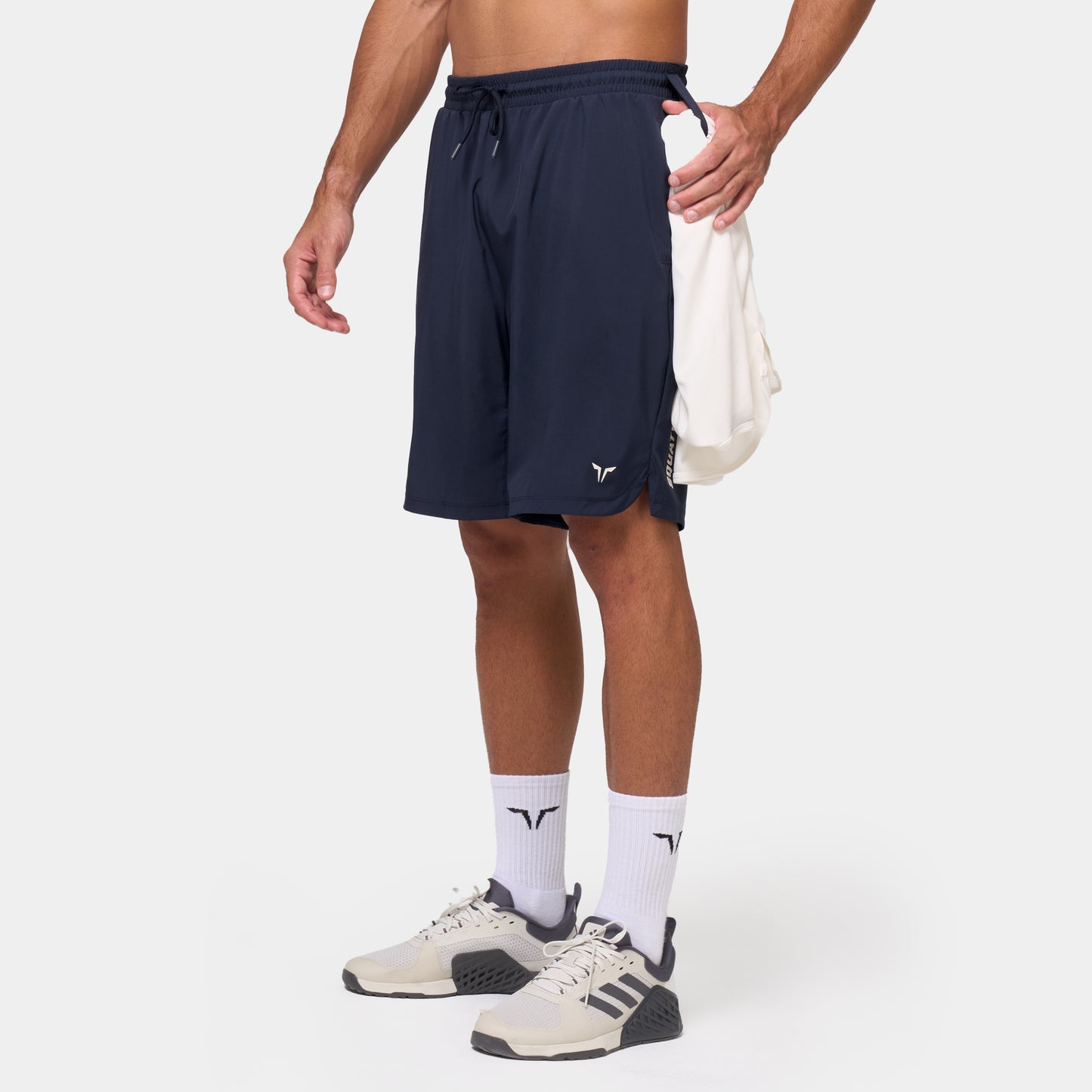 شورت فاونديشن 9"- كحلي 