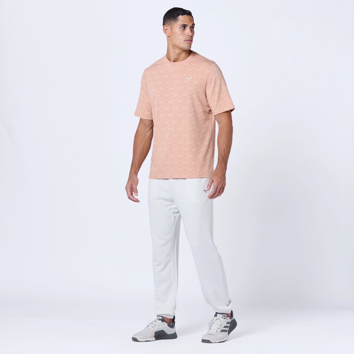 تيشرت ايسينشال اكتيف - طبعة سكري