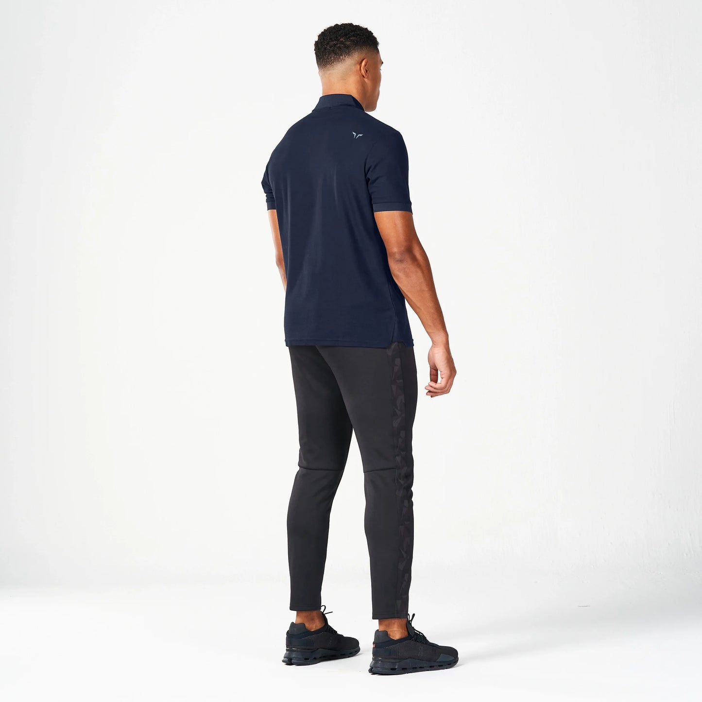 تيشيرت بولو كور أوفر أتشيفر - كحلي