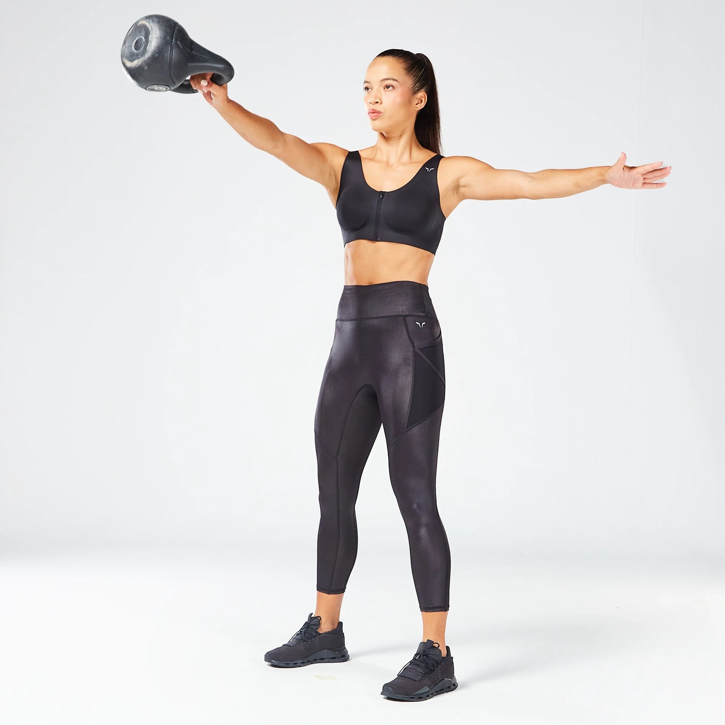 ليقنز لاب °360 باور  "24 - أسود