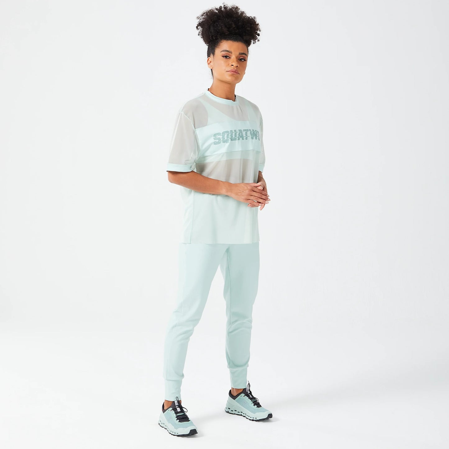 تيشيرت جليتش من قماش شبكي - سماوي فاتح