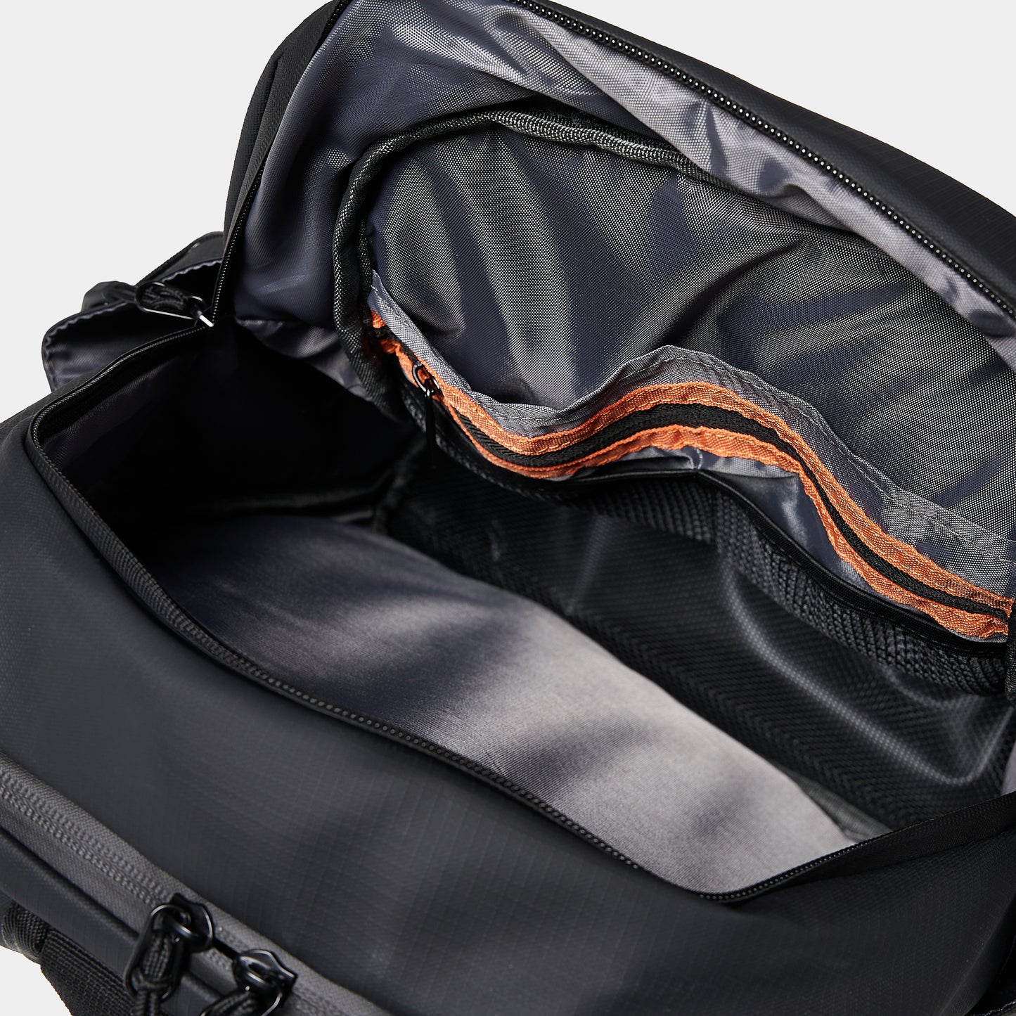 حقيبة ظهر 24 لتر - أسود