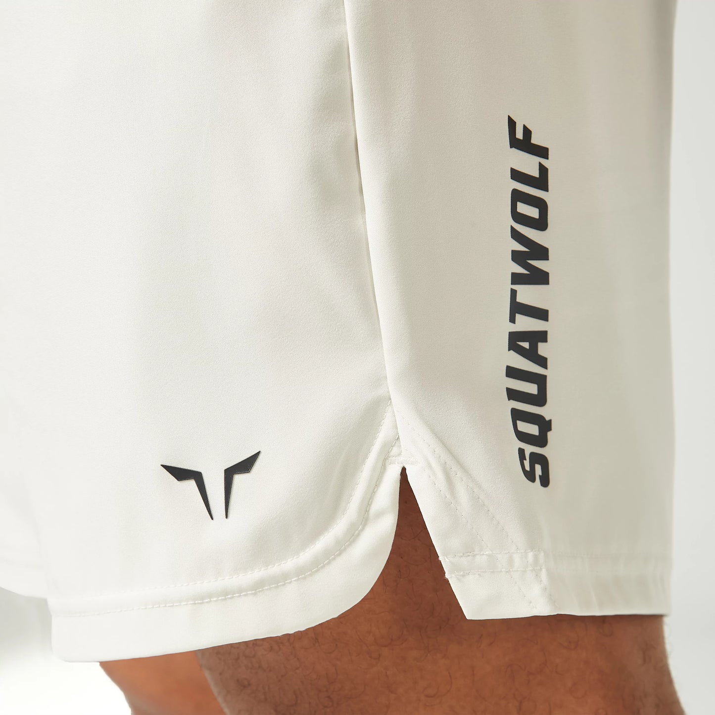 شورت فاونديشن 7" - أبيض لؤلؤي 1.0