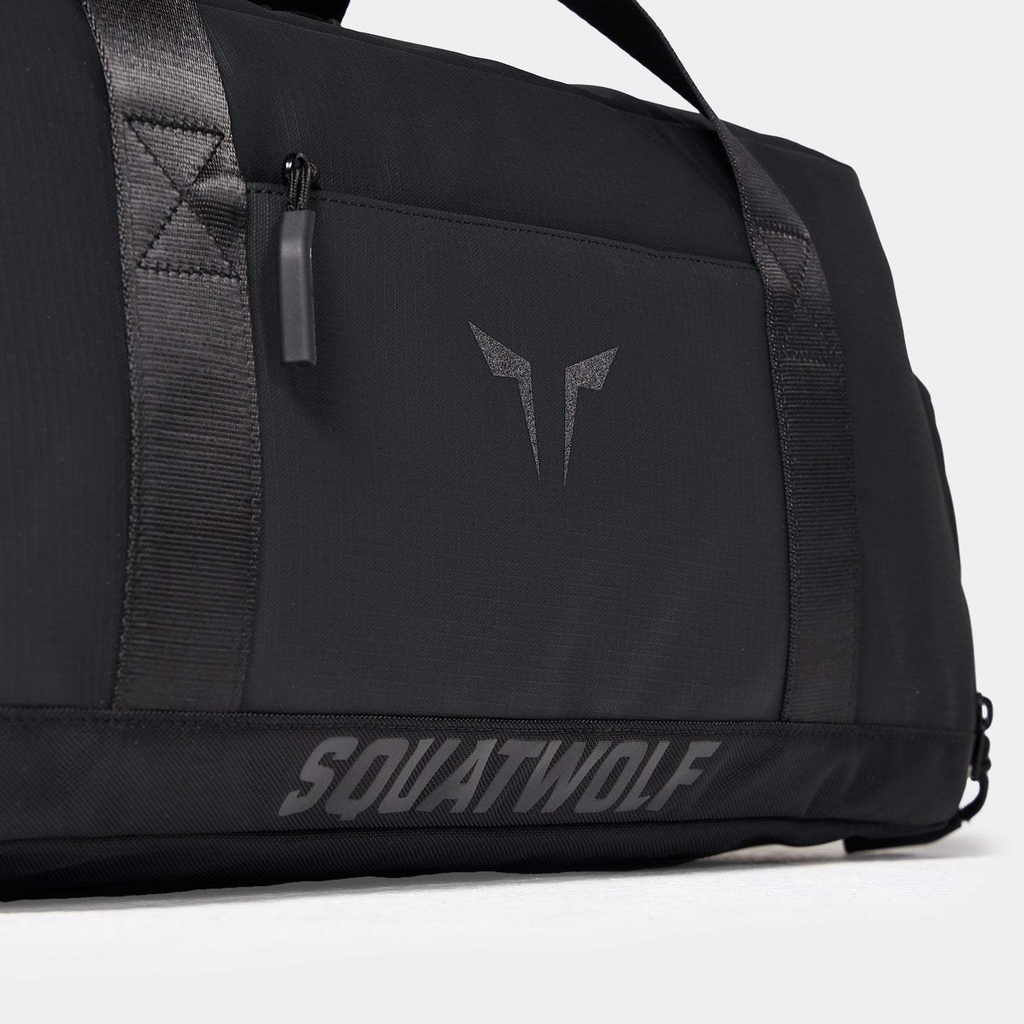 حقيبة رياضية صغيرة 22 لتر - أسود