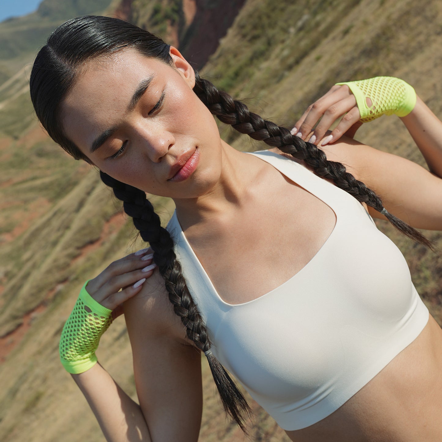 نيوتك حمالة صدر برقبة مربعة - أبيض لؤلؤي