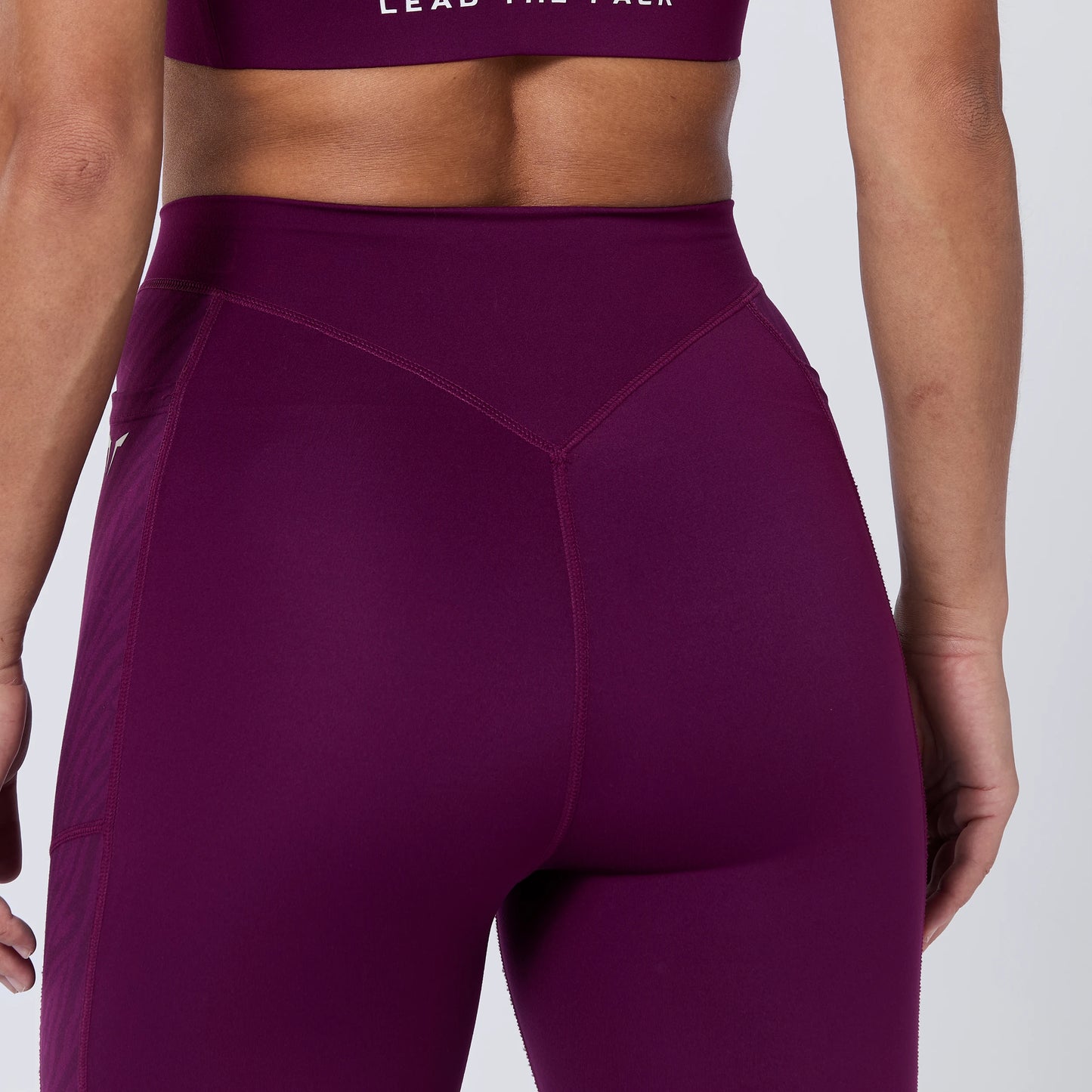 لقينز كروس اوفر 27 انش - كرزي داكن