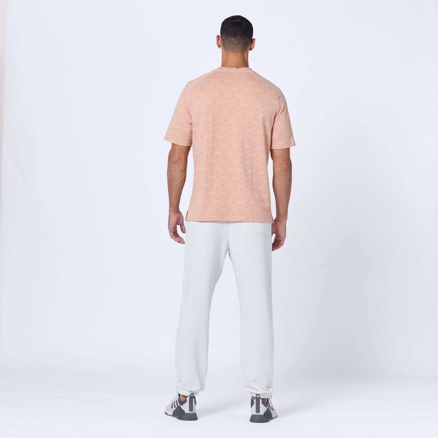 تيشرت ايسينشال اكتيف - طبعة سكري