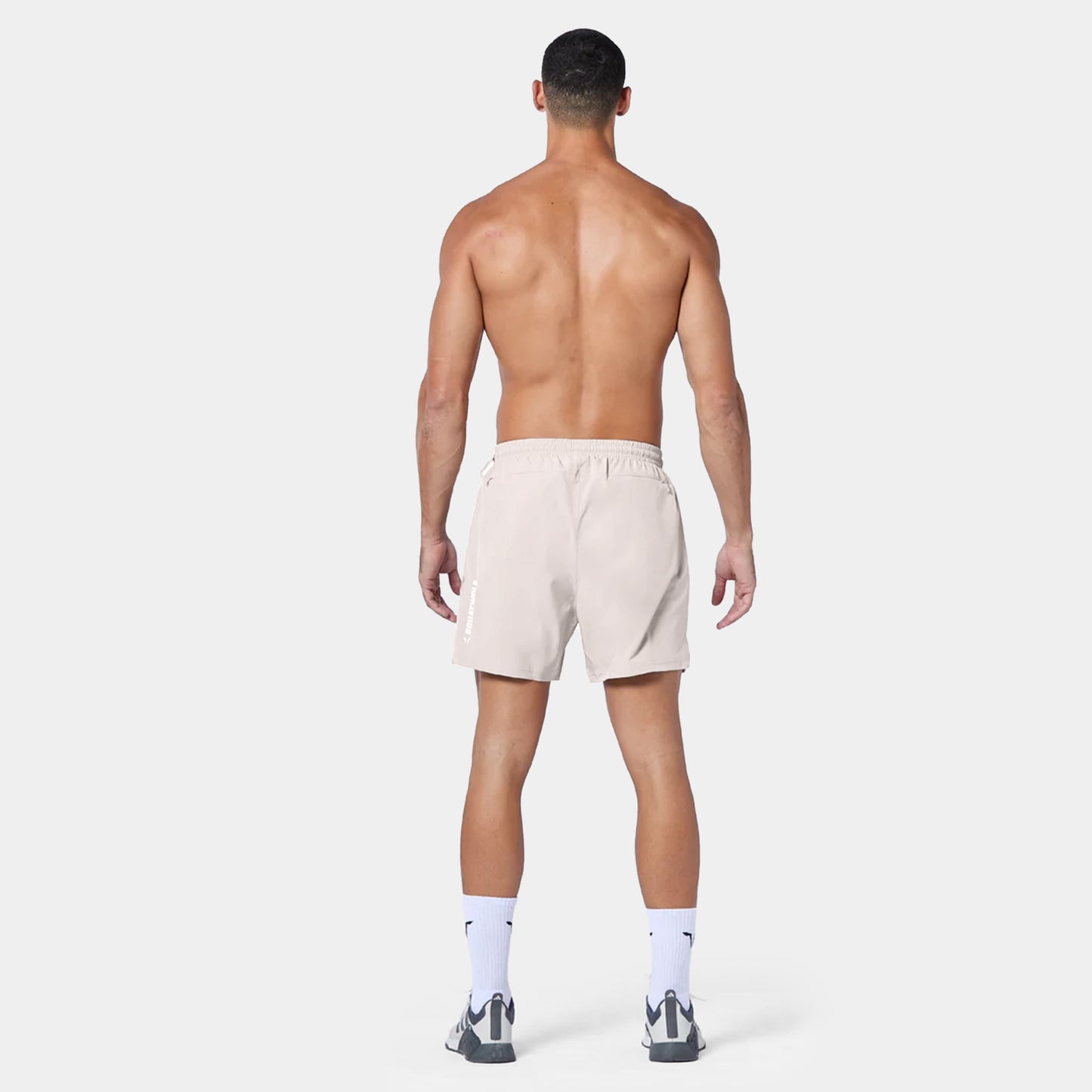 شورت فاونديشن 5"- فضي مطفي 