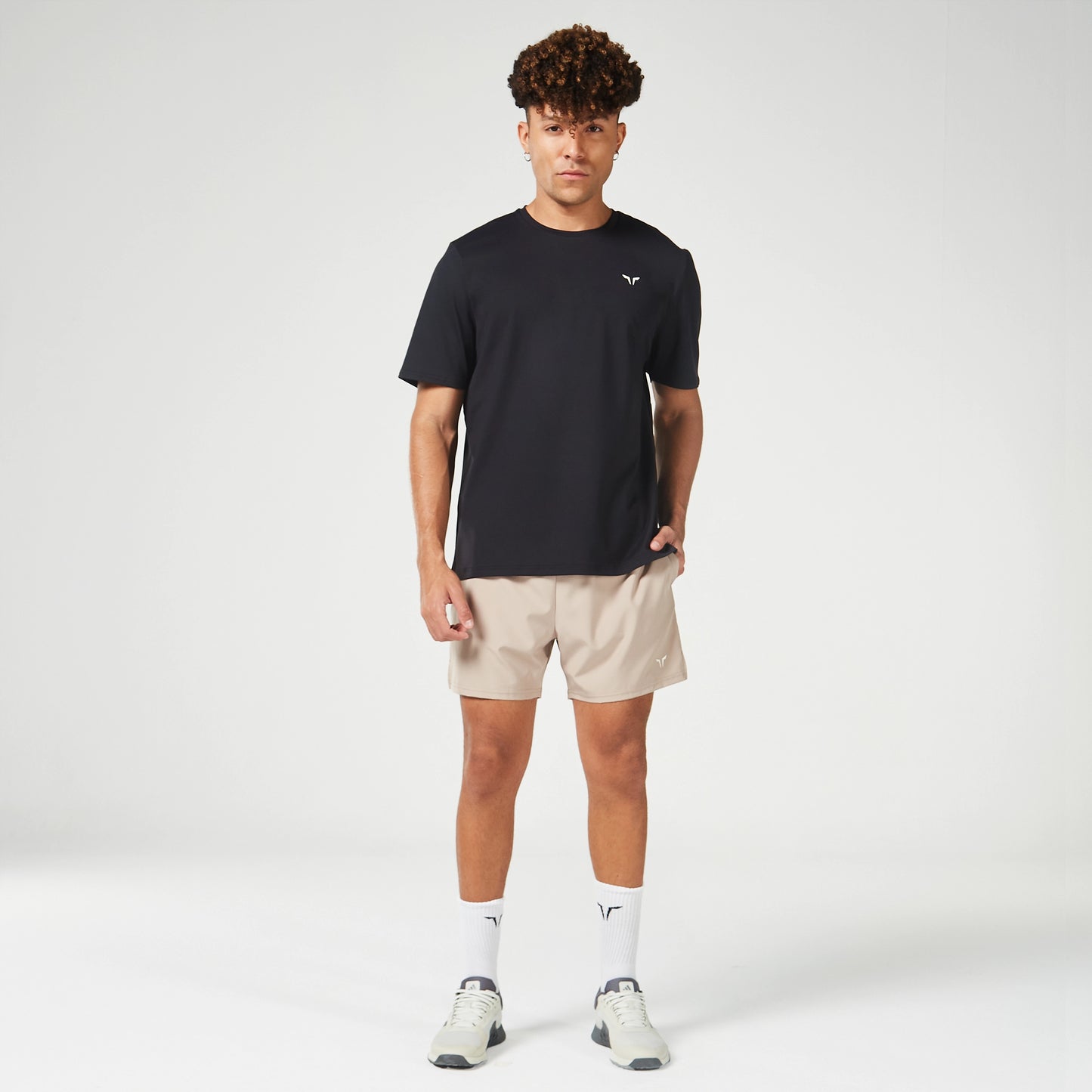  تيشرت ايسينشال جيم - أسود