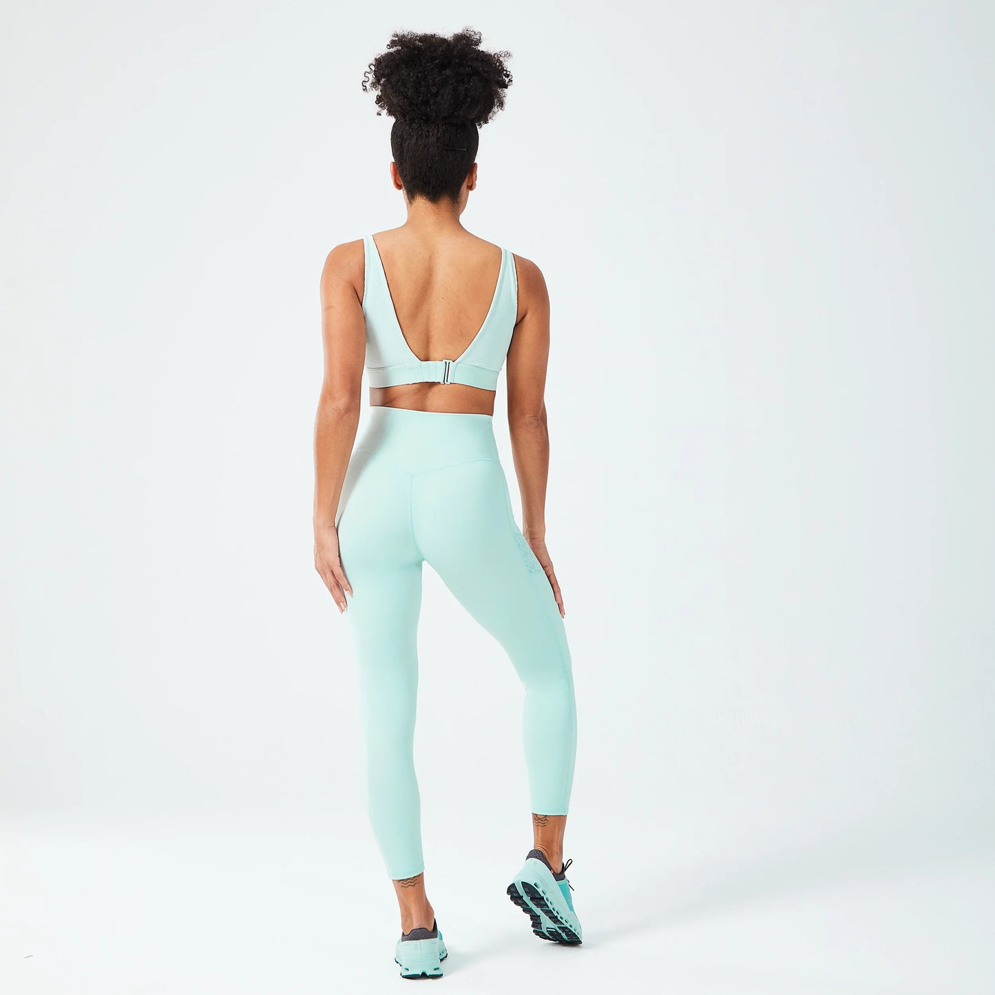 ليقنز جليتش "24 - سماوي فاتح