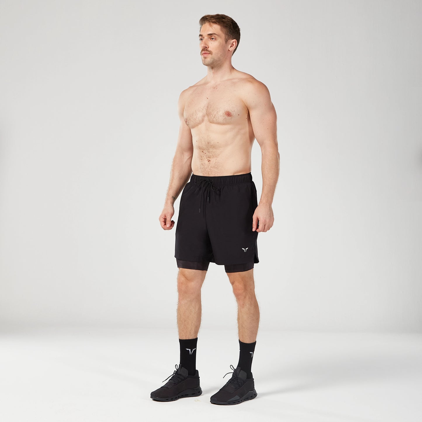 شورت ليميتليس 2 في 1 7" - أسود 