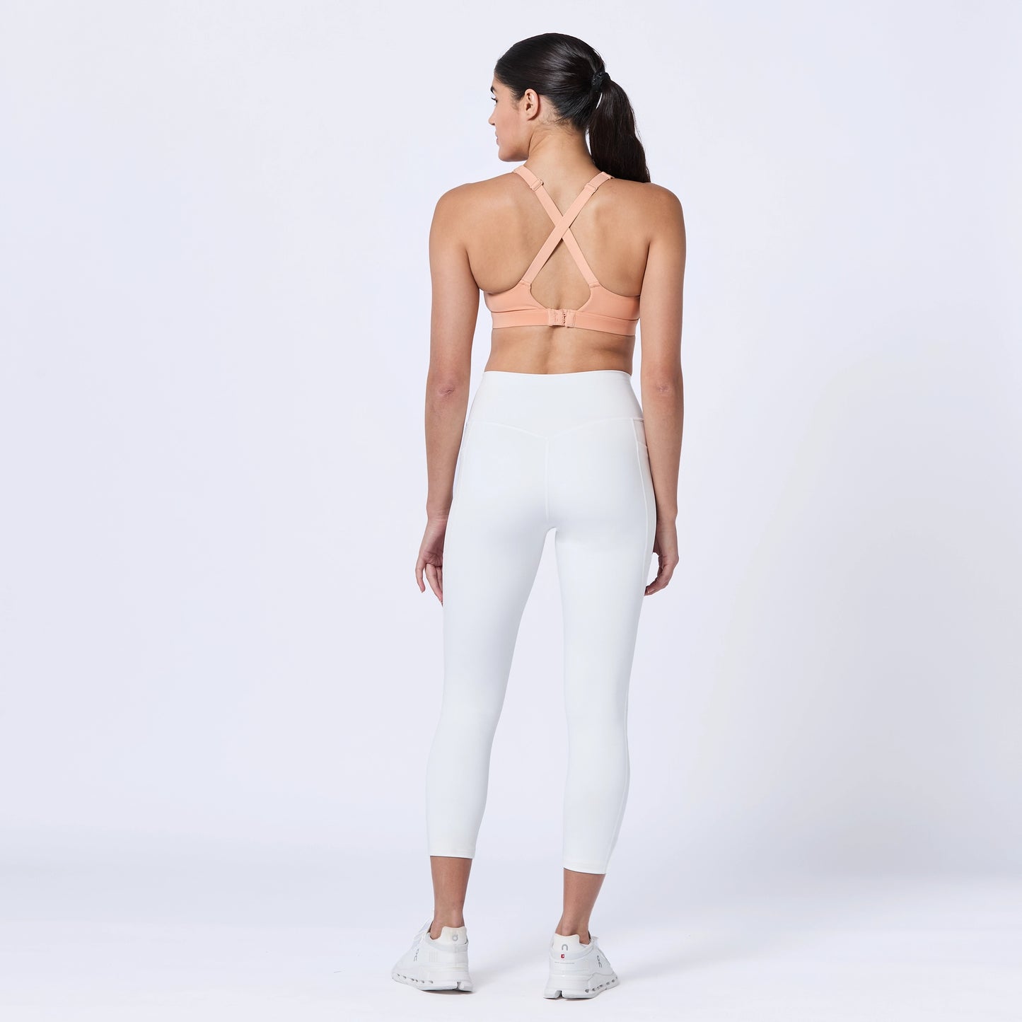  حمالة صدر ايسينشال بحزام خلفي قابل للتعديل - سكري