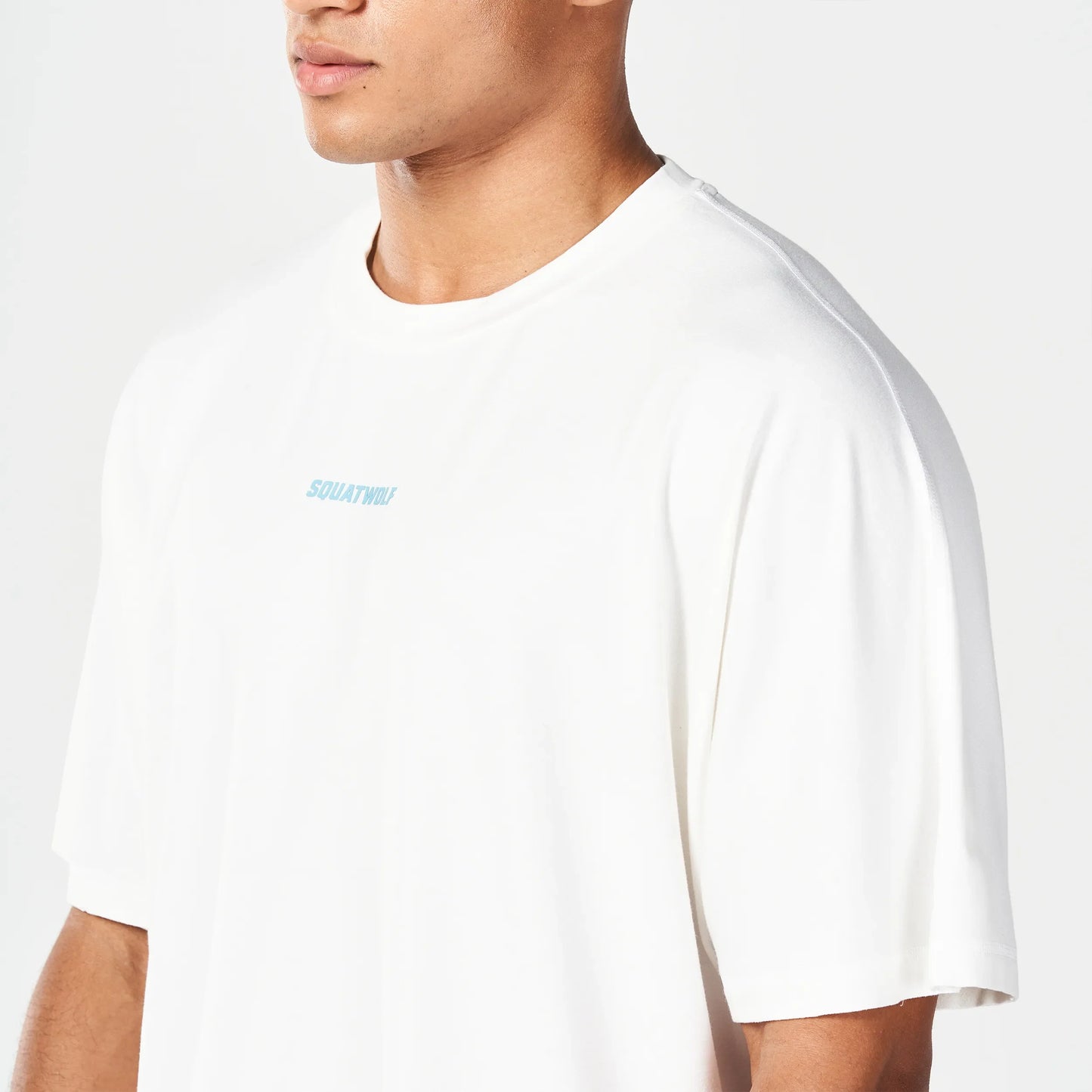 Oversized Pump Cover T-shirt Canal Blue Edition - Pearl White