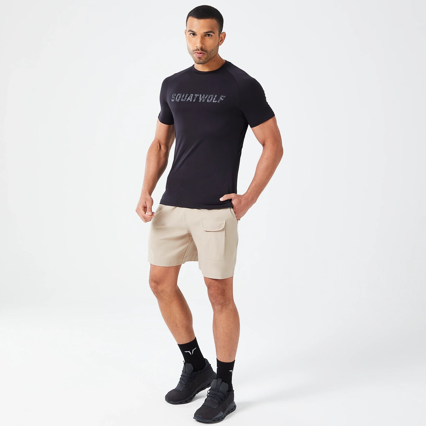 تيشيرت موشن - أسود