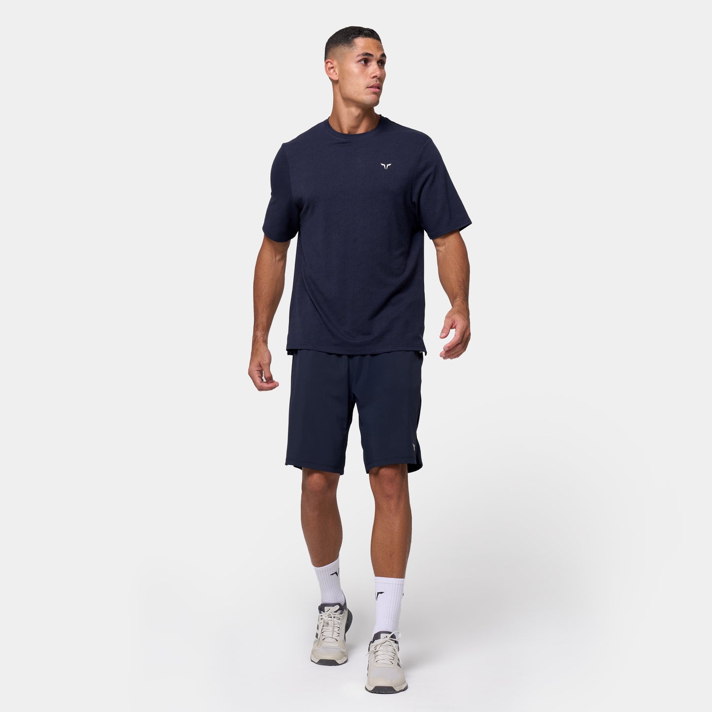 شورت فاونديشن 9"- كحلي 