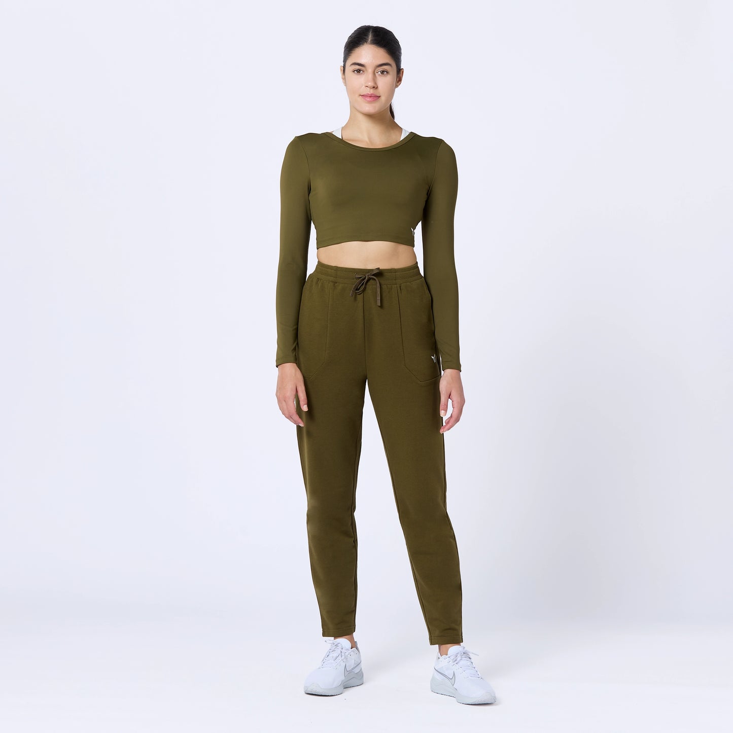 توب ايسينشال واريور 2.0 -زيتوني داكن